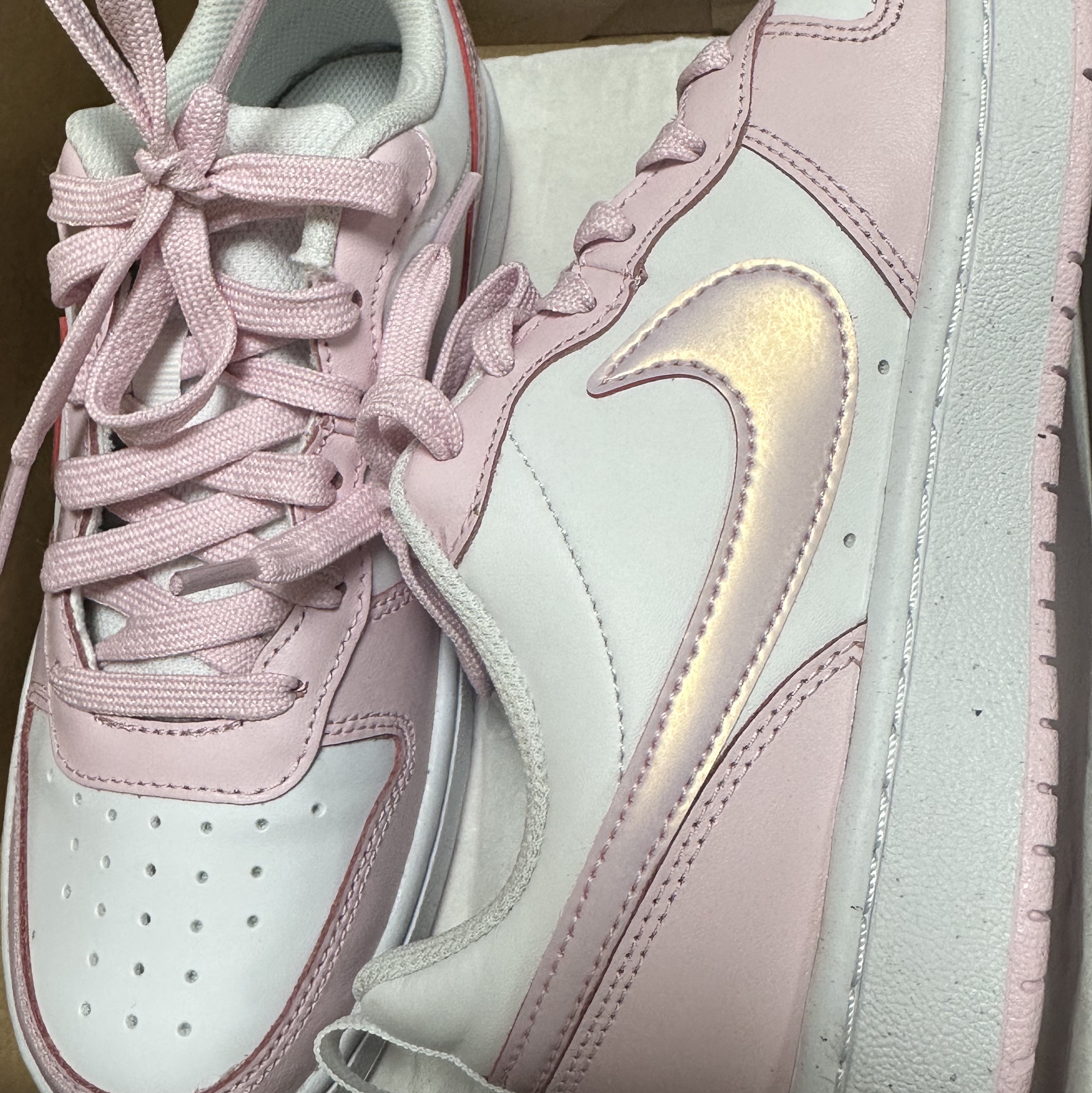 (GS) Nike Court Borough 2 SE White Pink Foam 착용 스타일