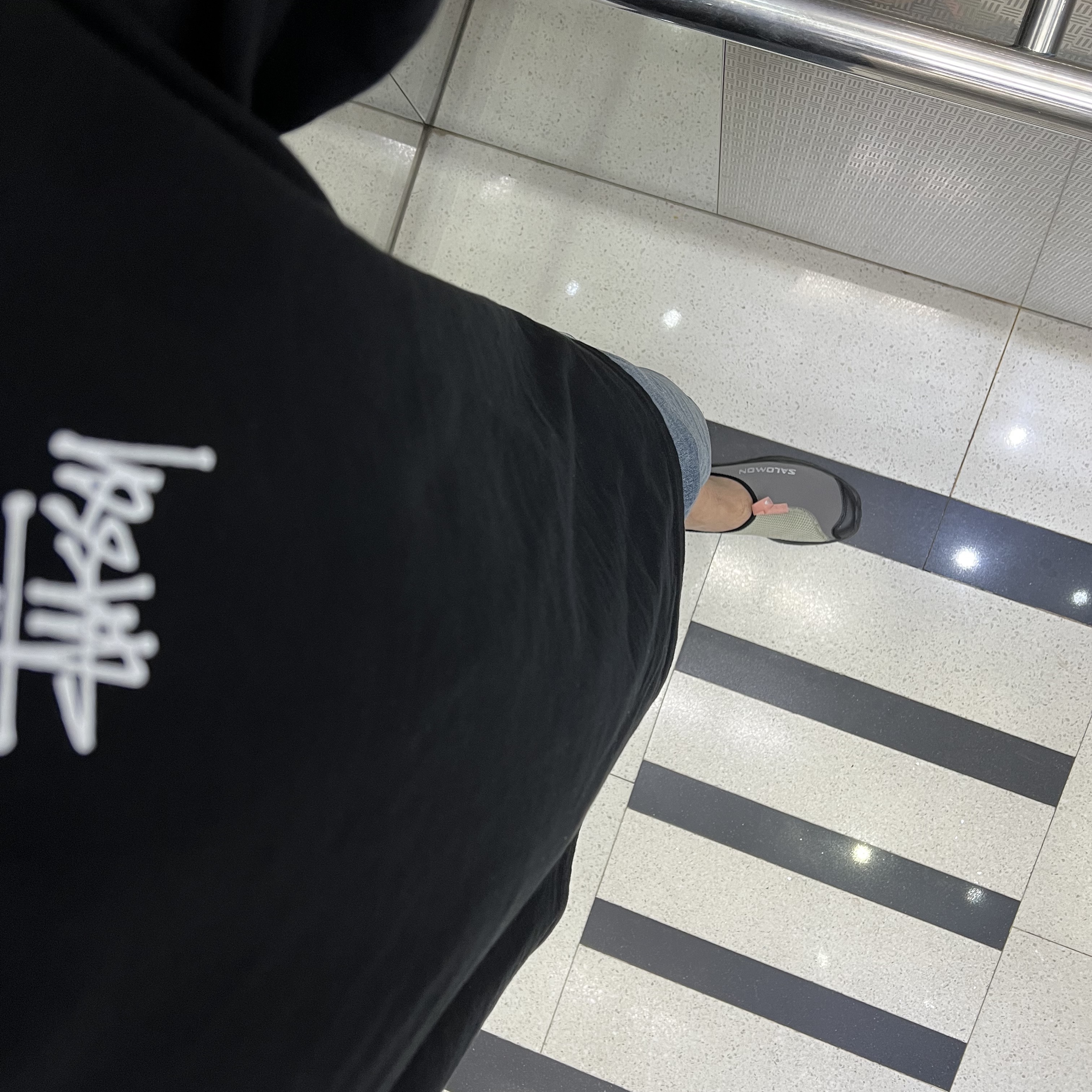 Salomon RX Slide 3.0 Pewter, Stussy Basic Stussy T-Shirt Black 2022 착용 스타일 - 2