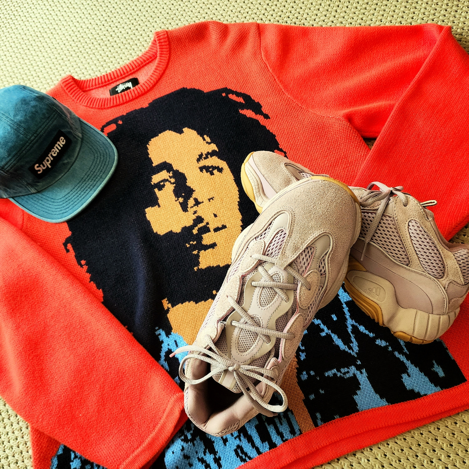 Supreme Washed Chino Twill Camp Cap Denim - 23FW, Stussy Bob Marley Sweater Red 착용 스타일 - 2