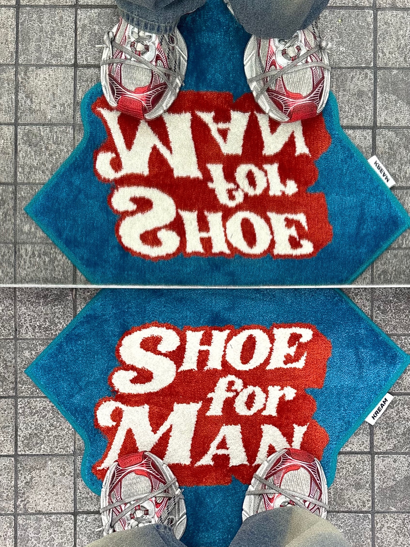 Balenciaga 3XL Sneakers White Red 착용 스타일 - 3
