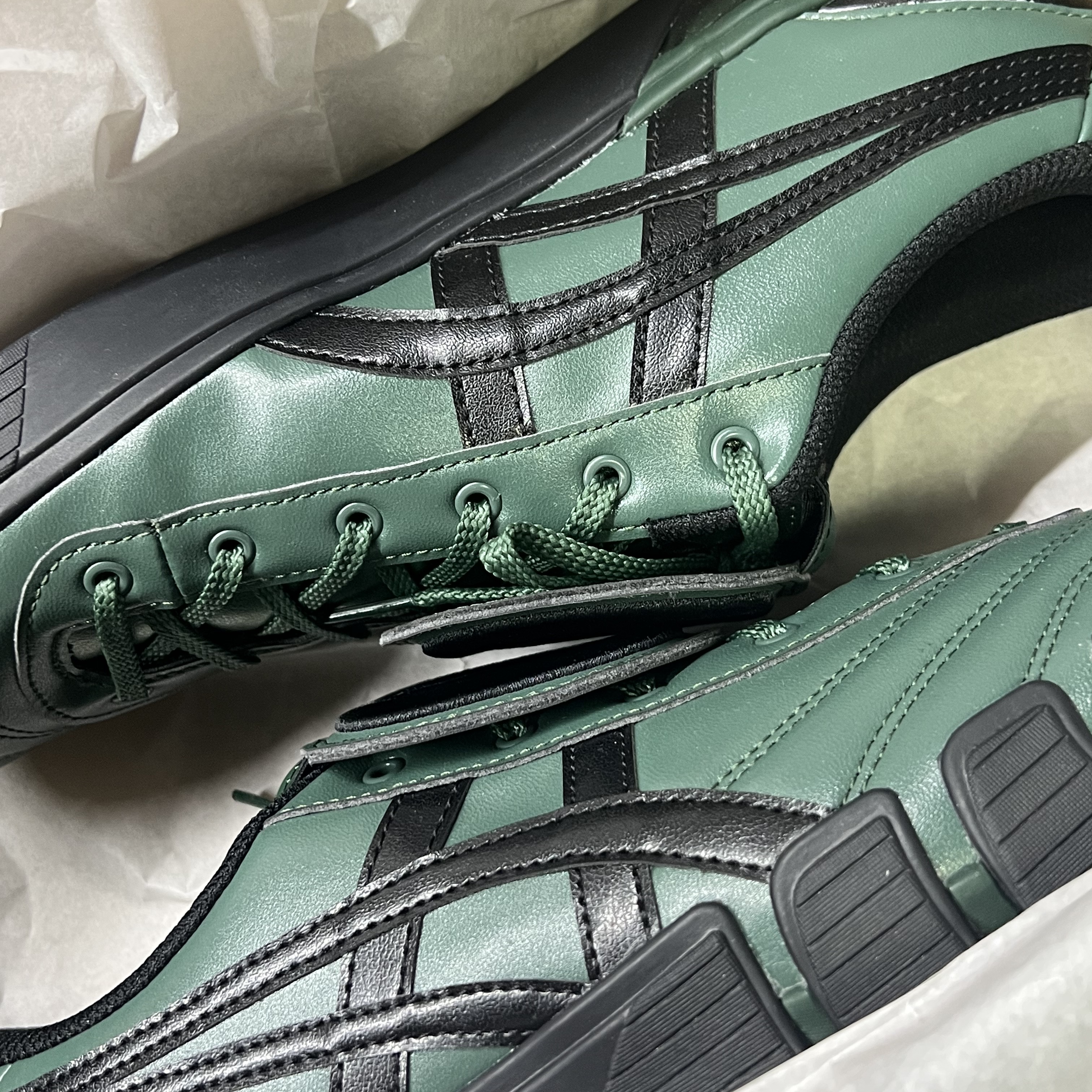 Asics x Otto 958 Gel-Flexkee 958 Hunter Green Black 착용 스타일