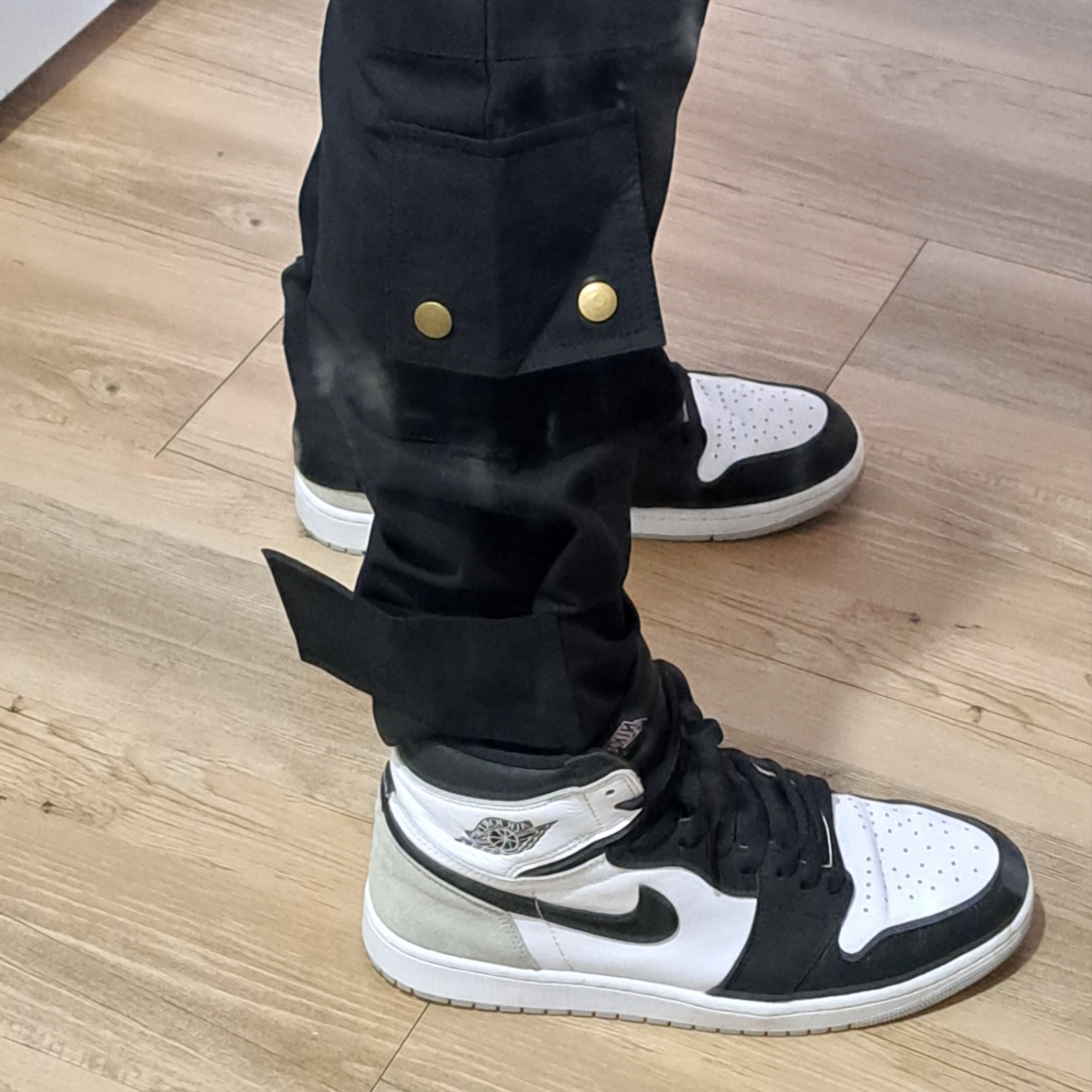 Jordan 1 Retro High OG Bleached Coral 착용 스타일