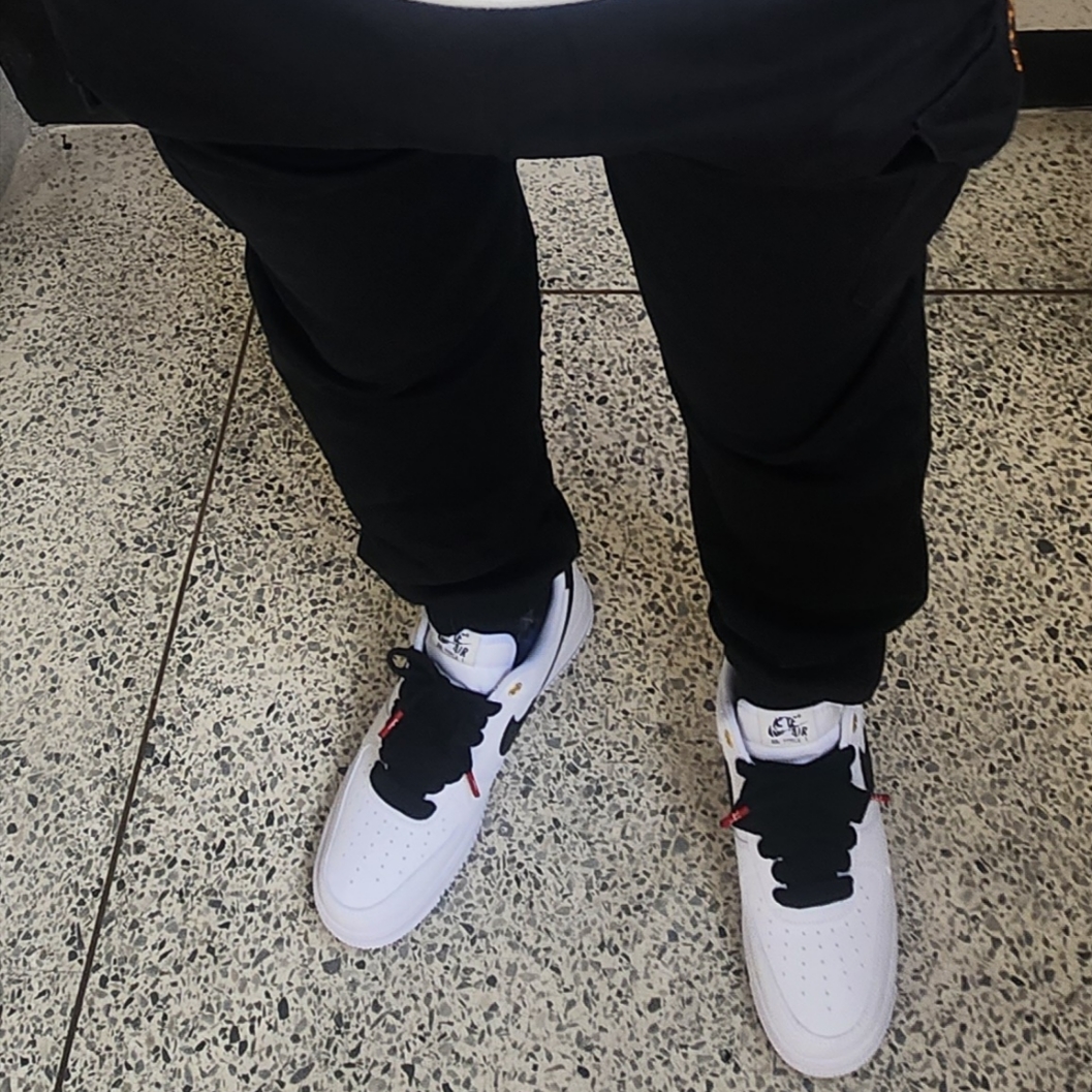 Nike Air Force 1 '07 LV8 40th Anniversary Join Forces White Black, IAB Studio 10th Anniversary T-Shirts Pack White & Black (2 Pack) 착용 스타일