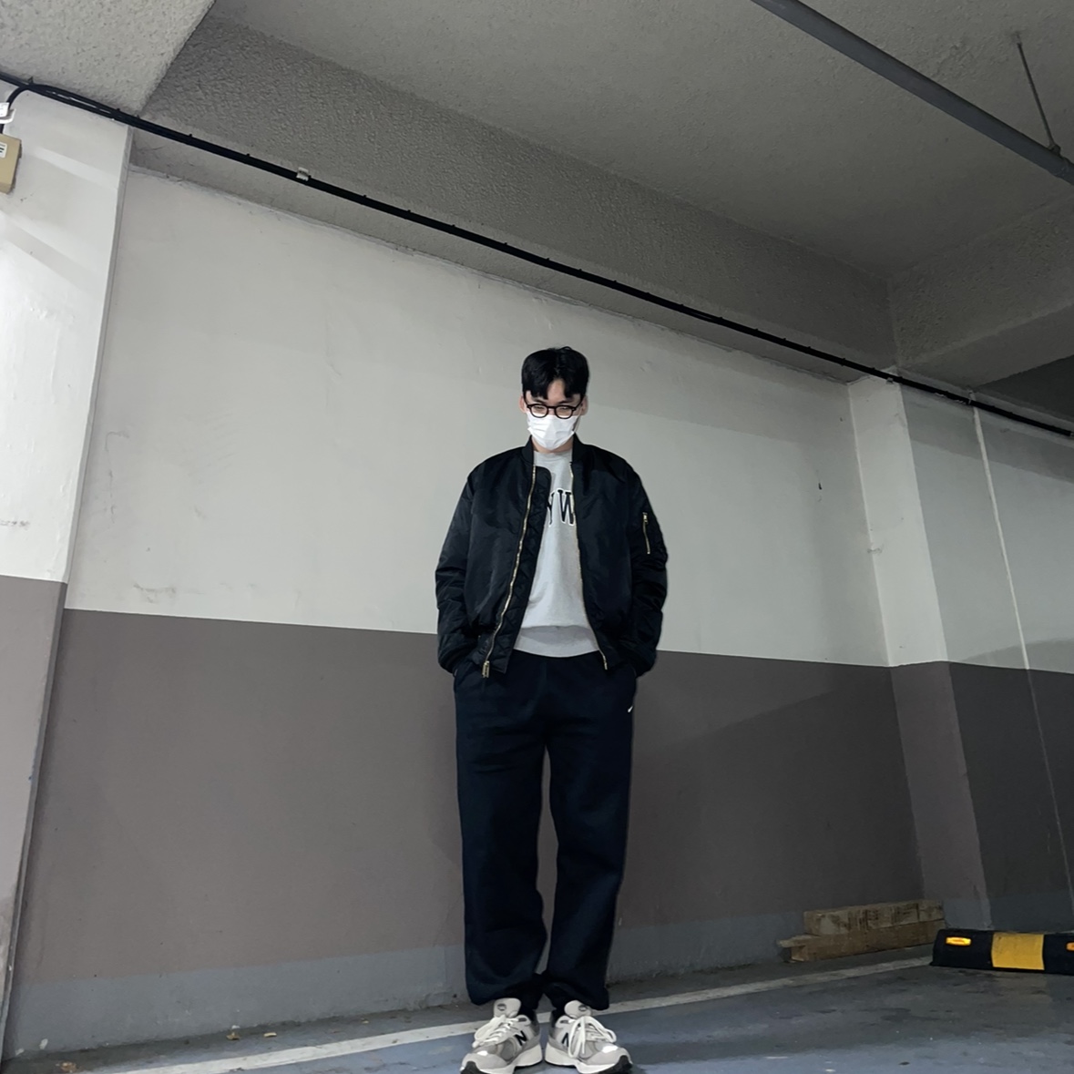 (W) Nike NRG Solo Swoosh Fleece Pants Black White - US/EU 착용 스타일
