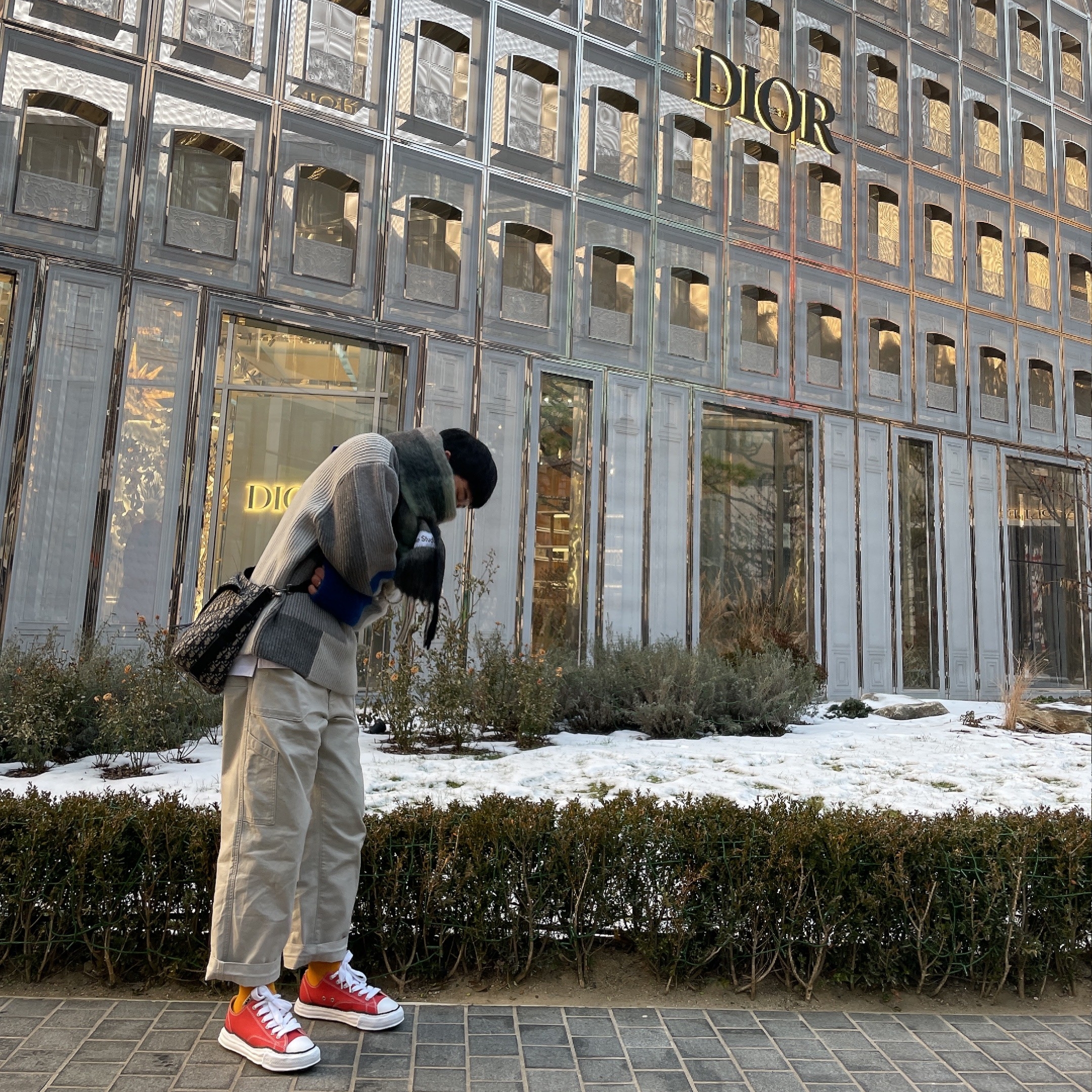 Maison Mihara Yasuhiro Peterson OG Sole Canvas Low Sneakers Orange, Acne Studios Mohair Check Muffler Grey Green Black 착용 스타일