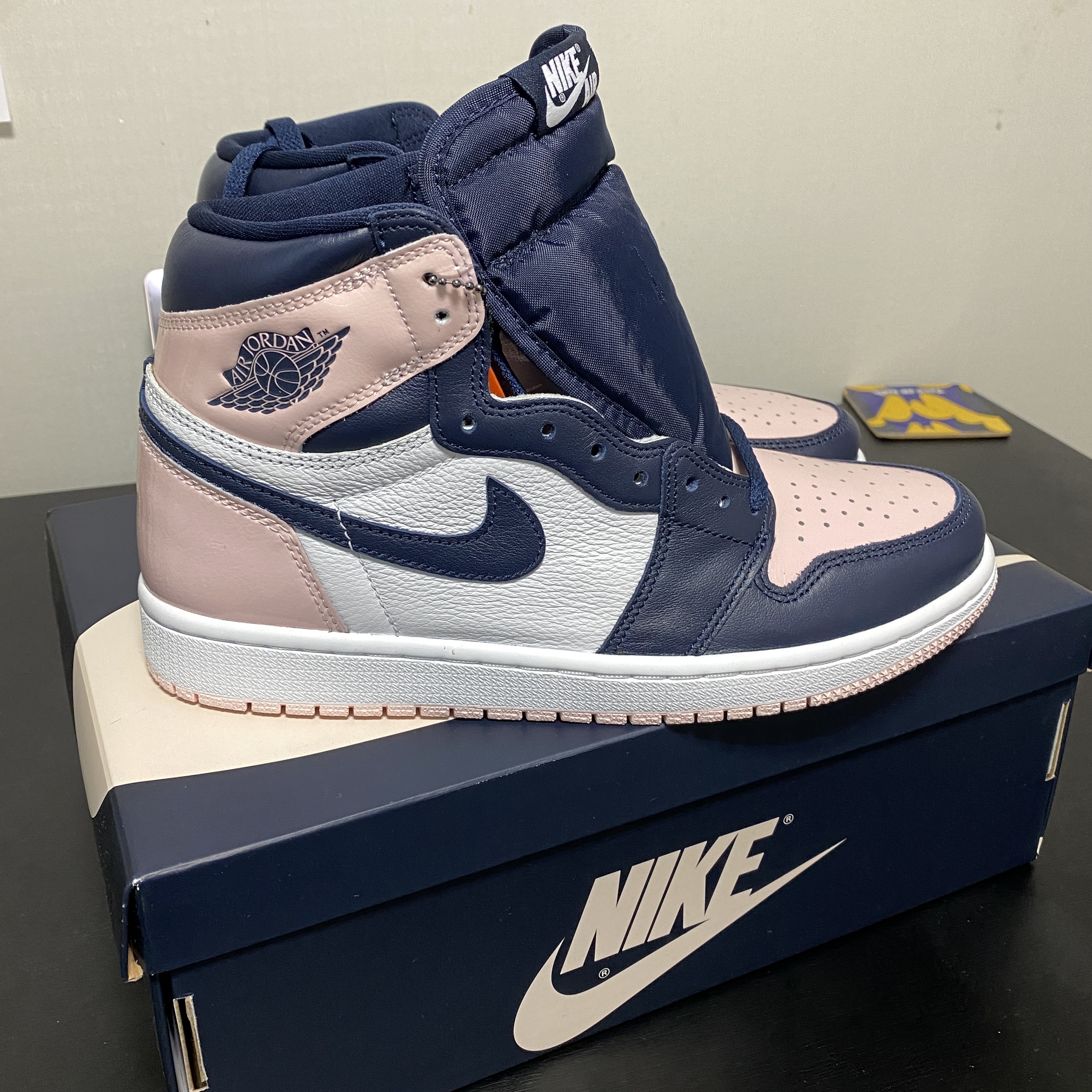 (W) Jordan 1 Retro High OG Atmosphere 착용 스타일