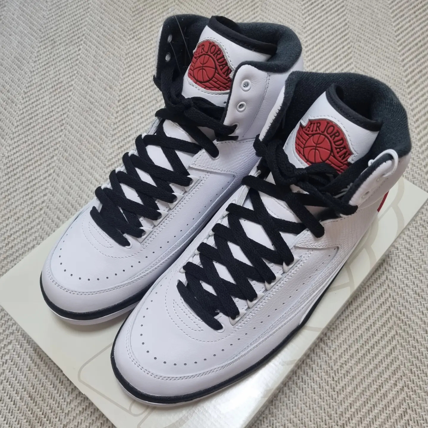 Jordan 2 Retro OG Chicago 착용 스타일 - 2