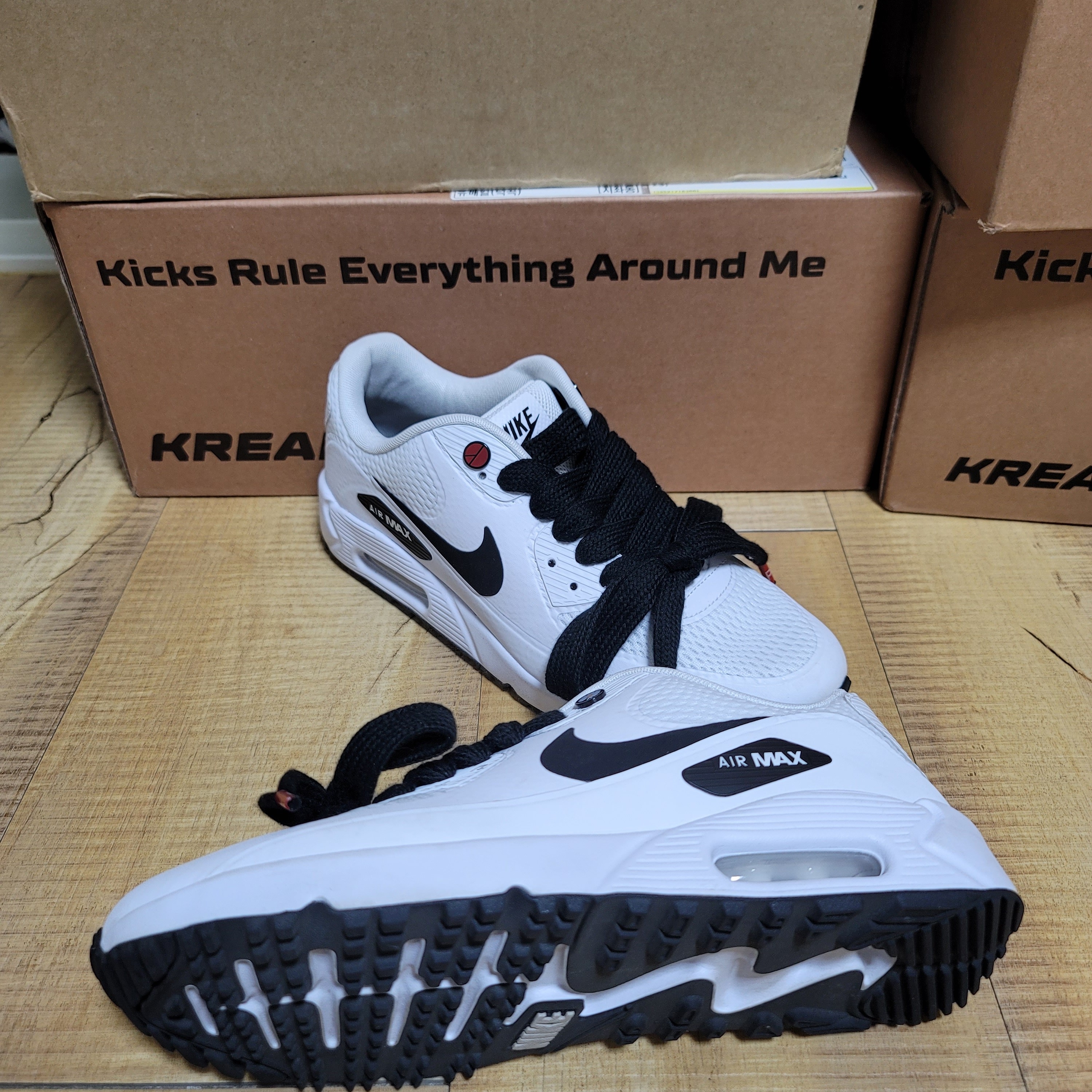Nike Air Max 90 G White Black 착용 스타일 - 2