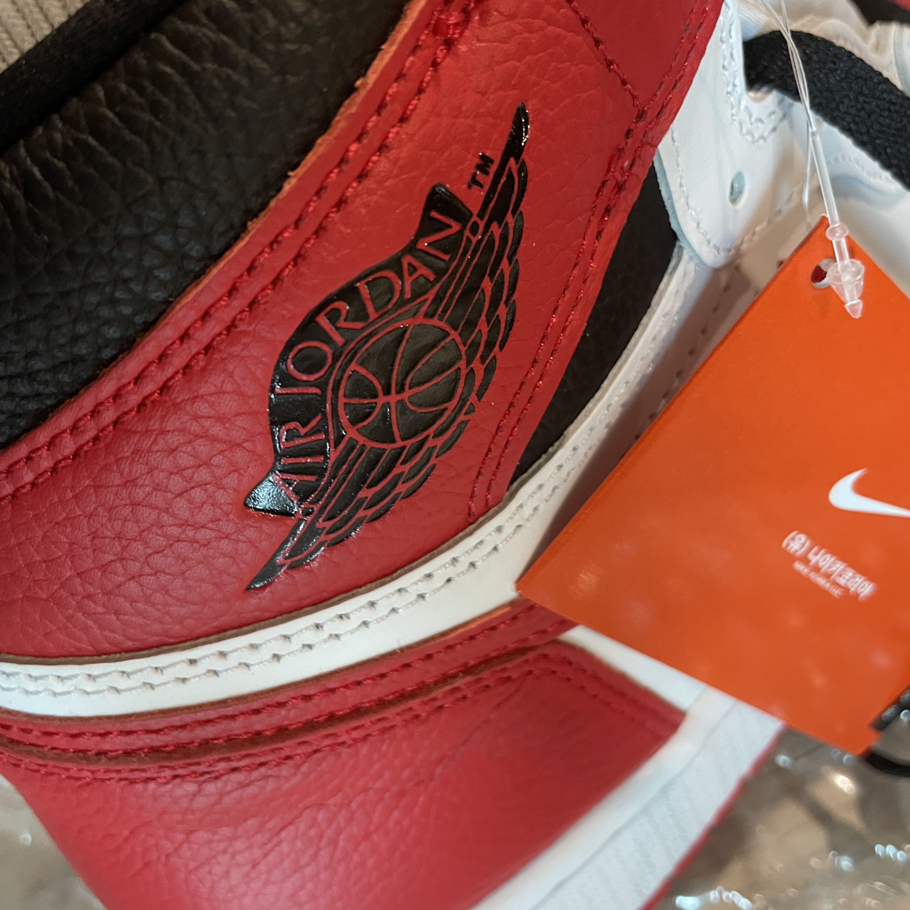 Jordan 1 Retro High OG Heritage 착용 스타일
