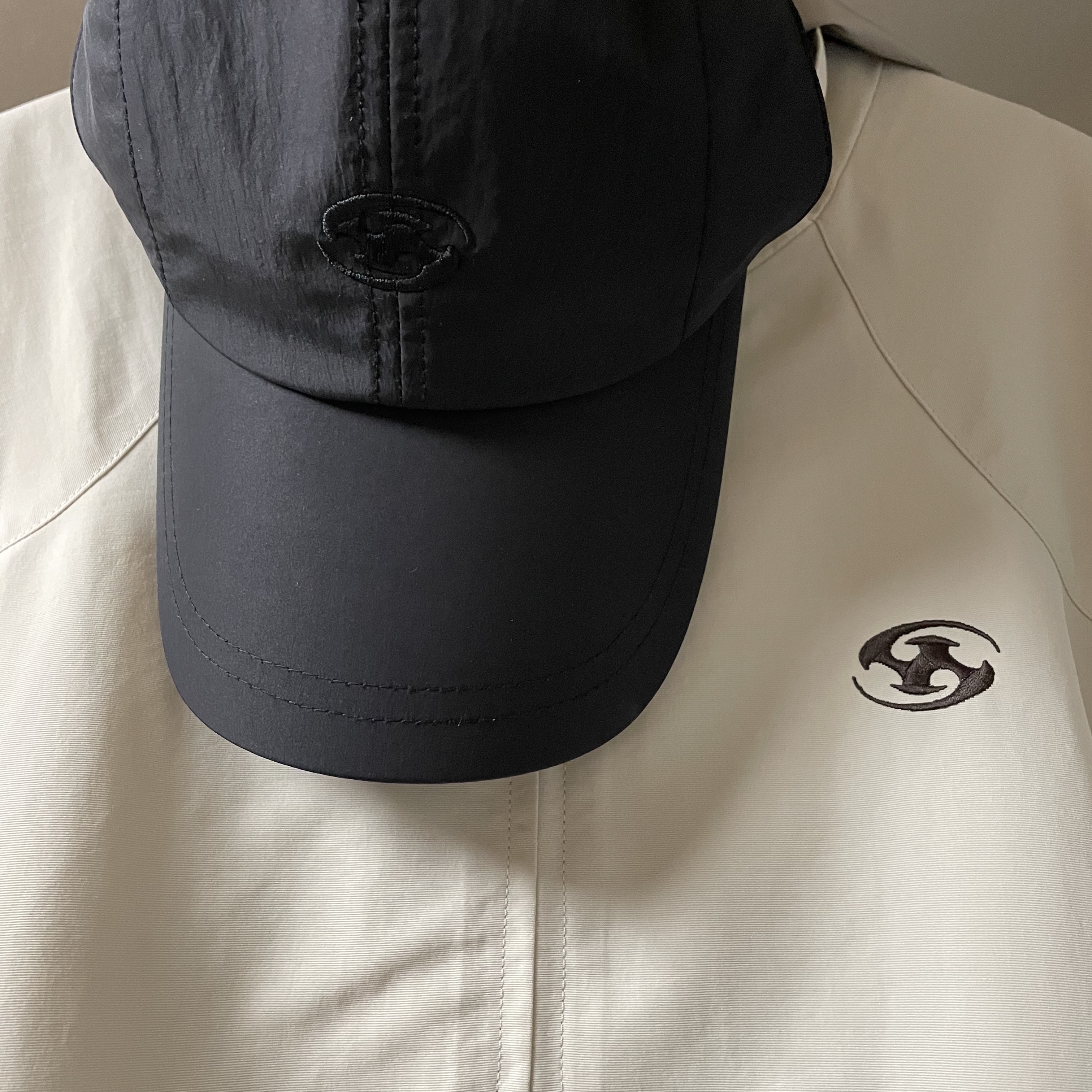 Sansan Gear Docking Jacket Ivory - 22FW 착용 스타일