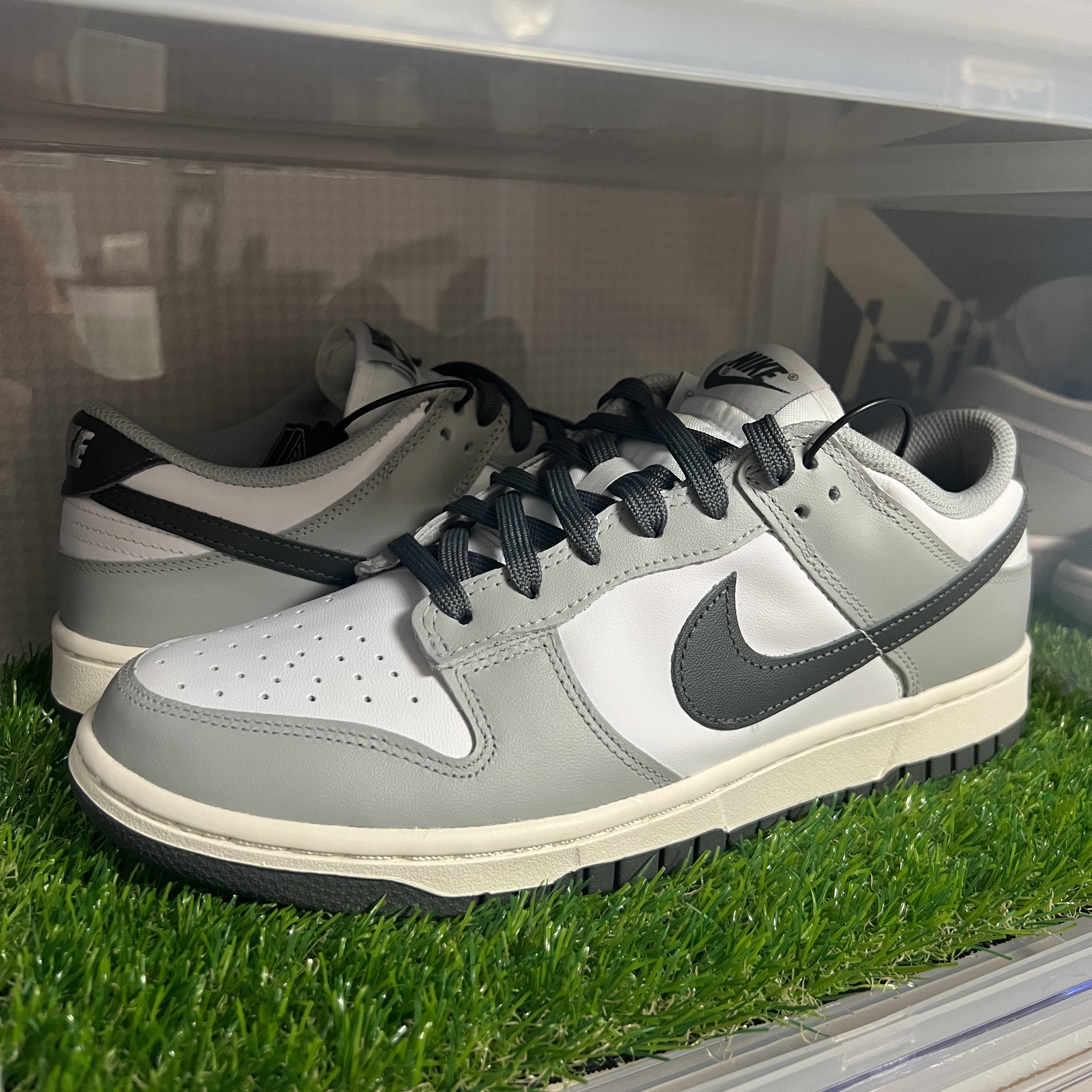 (W) Nike Dunk Low Light Smoke Grey 착용 스타일