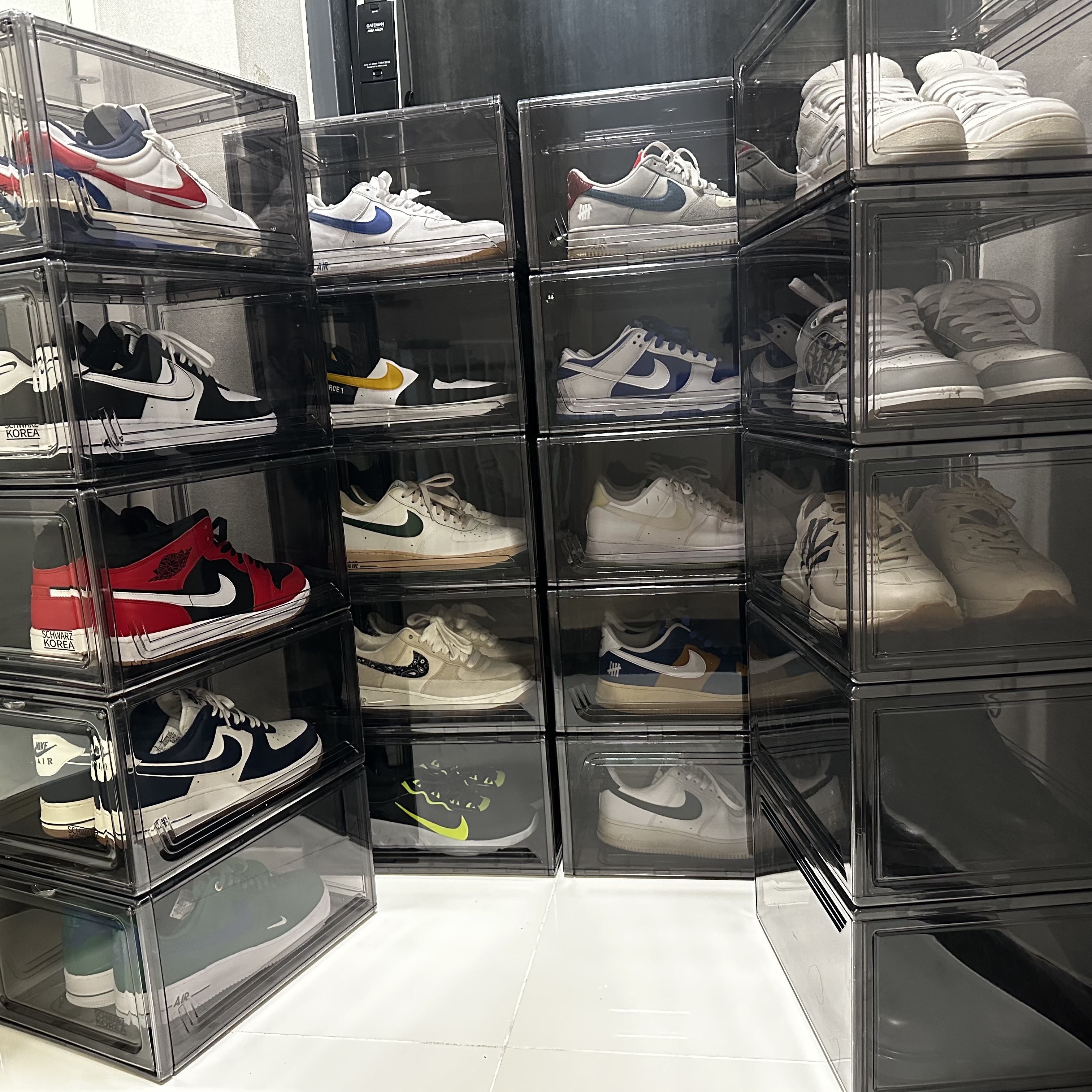 Nike Air Force 1 '07 LV8 40th Anniversary Join Forces Malachite Blue Jay, Nike Air Force 1 '07 LV8 White Black 착용 스타일