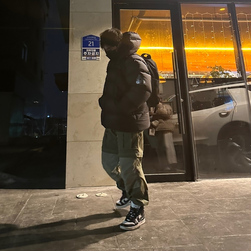 Nike x Ambush Dunk High Black, Nike ACG Smith Summit Cargo Pants Medium Olive - Asia 착용 스타일