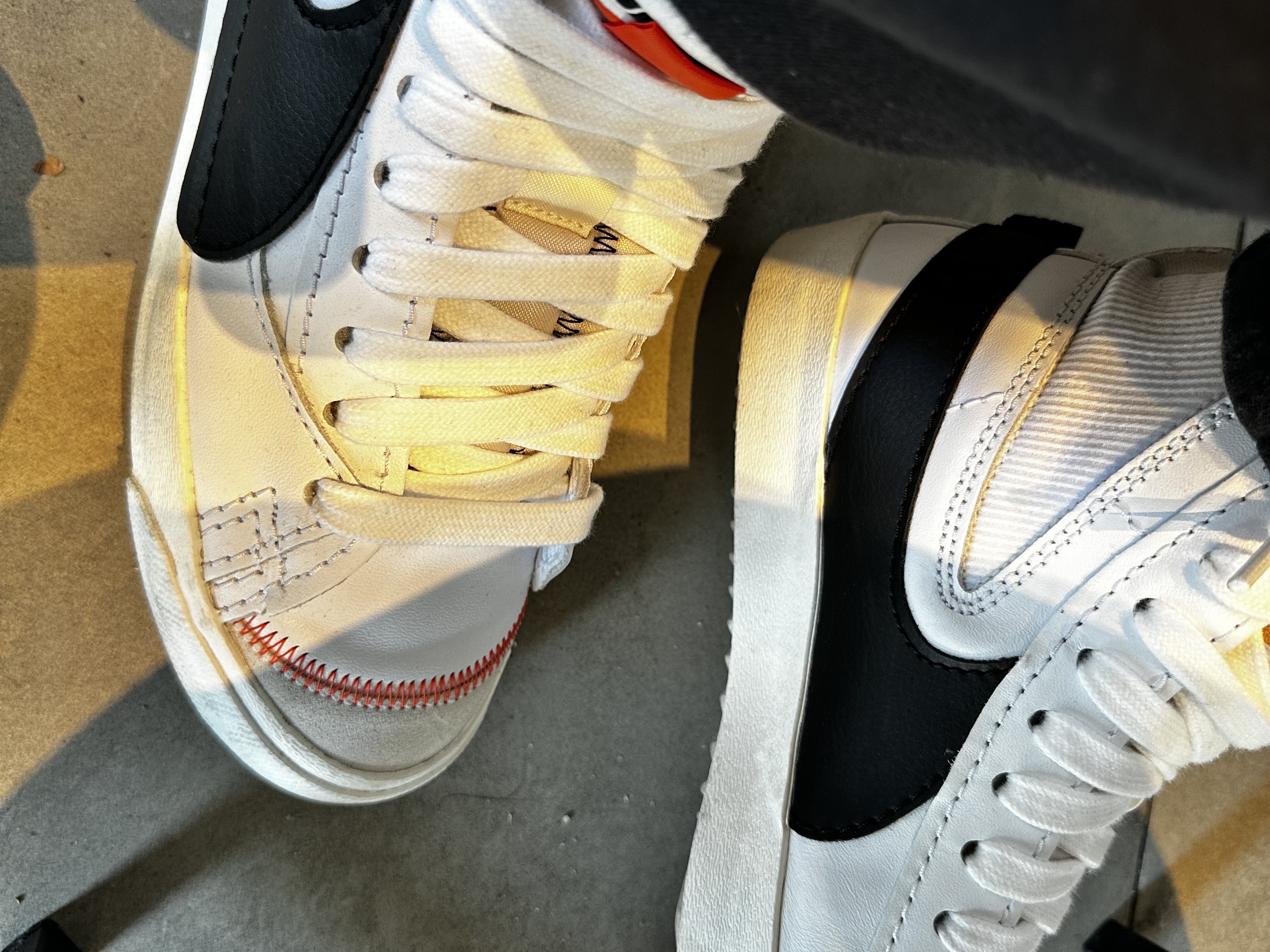 Nike Blazer Mid '77 Jumbo White and Black 착용 스타일