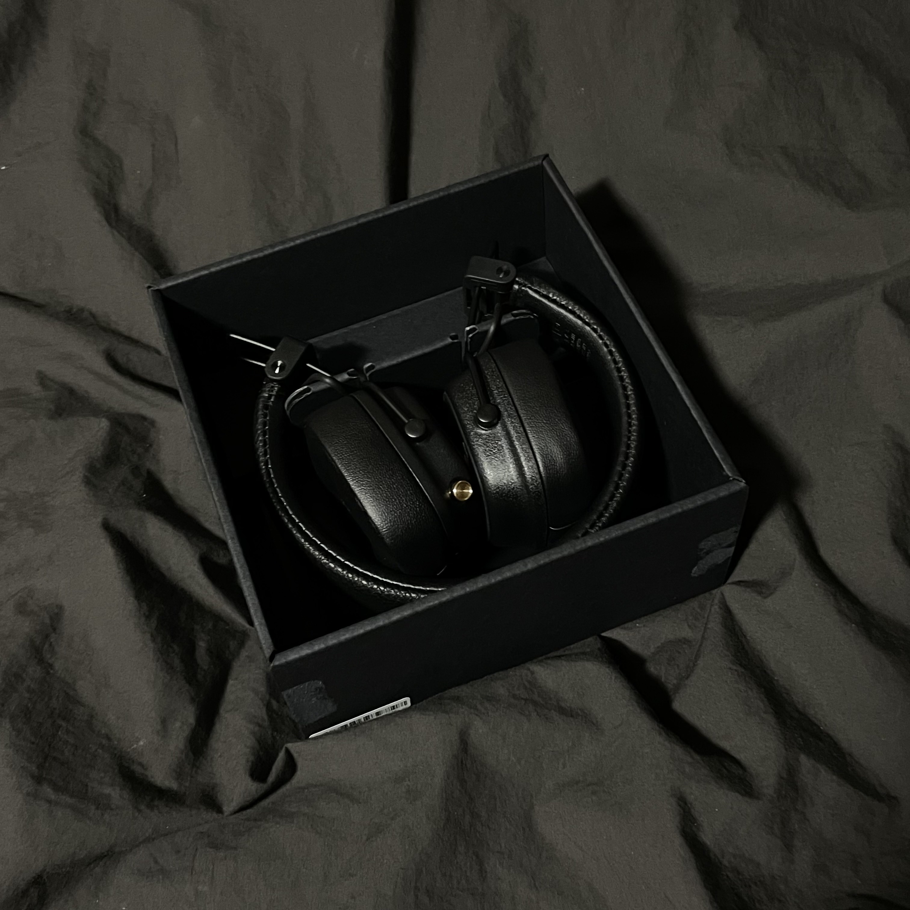 Marshall Major IV Black (Korean Ver.) 착용 스타일 - 2