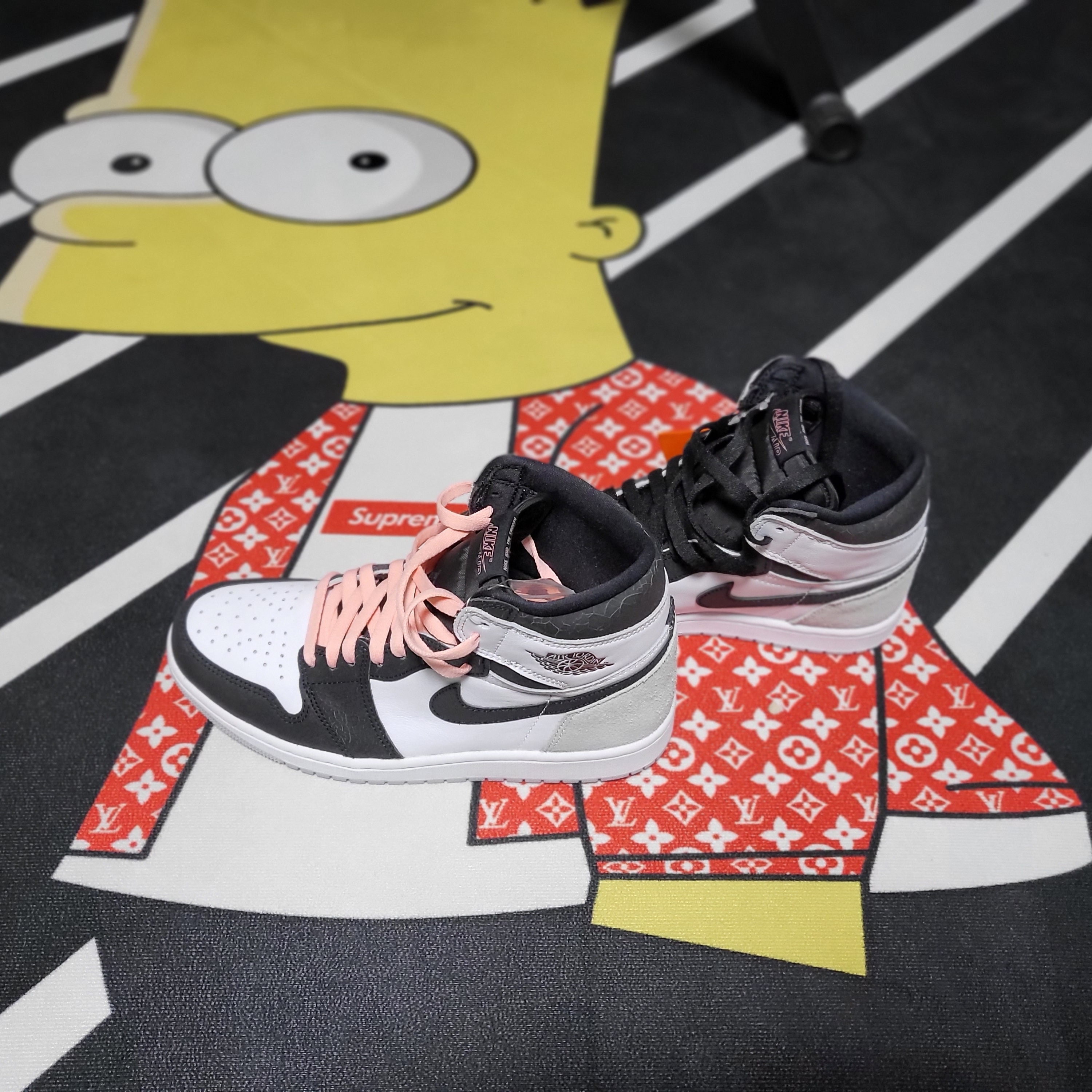 Jordan 1 Retro High OG Bleached Coral 착용 스타일 - 4