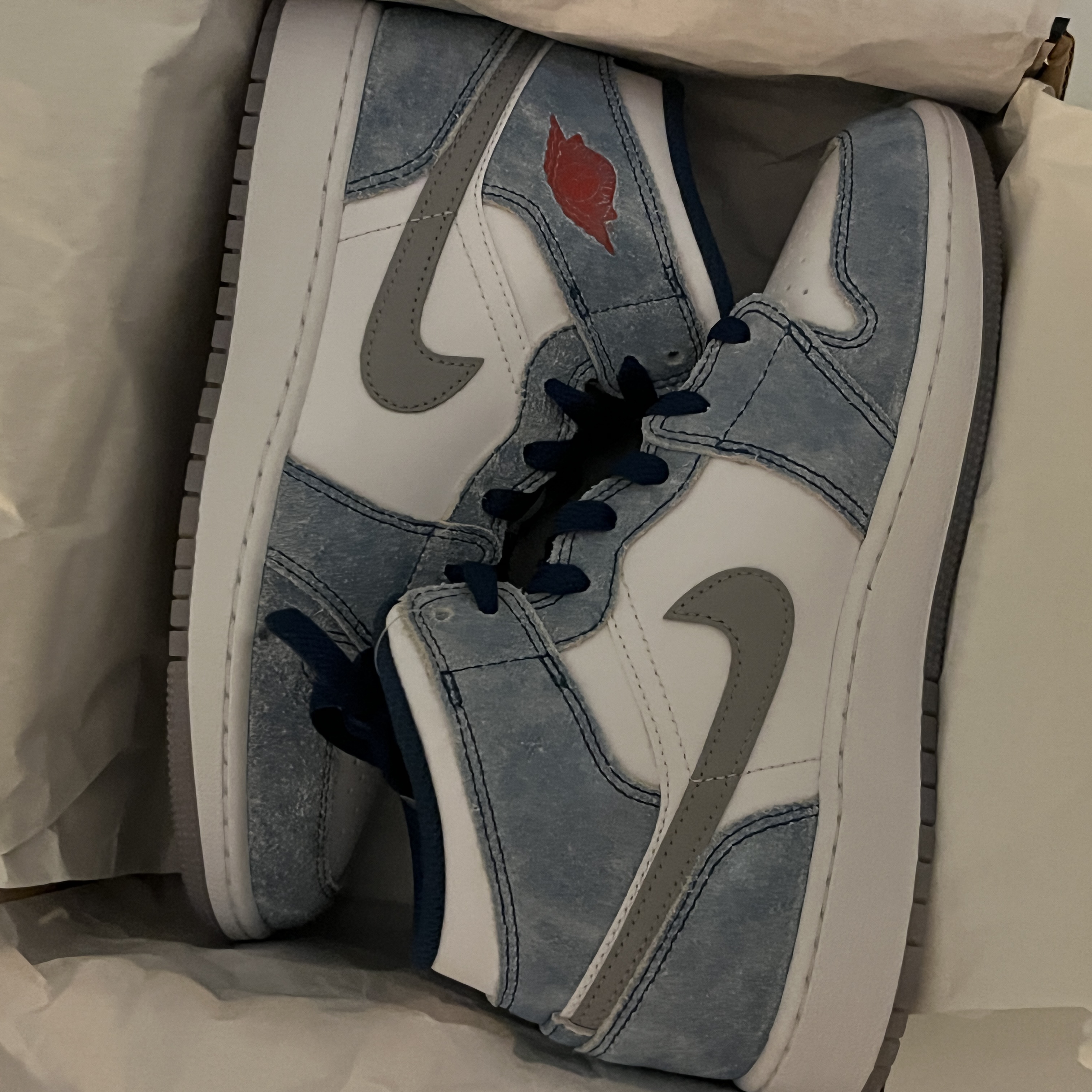 (GS) Jordan 1 Mid SE French Blue Fire Red 착용 스타일