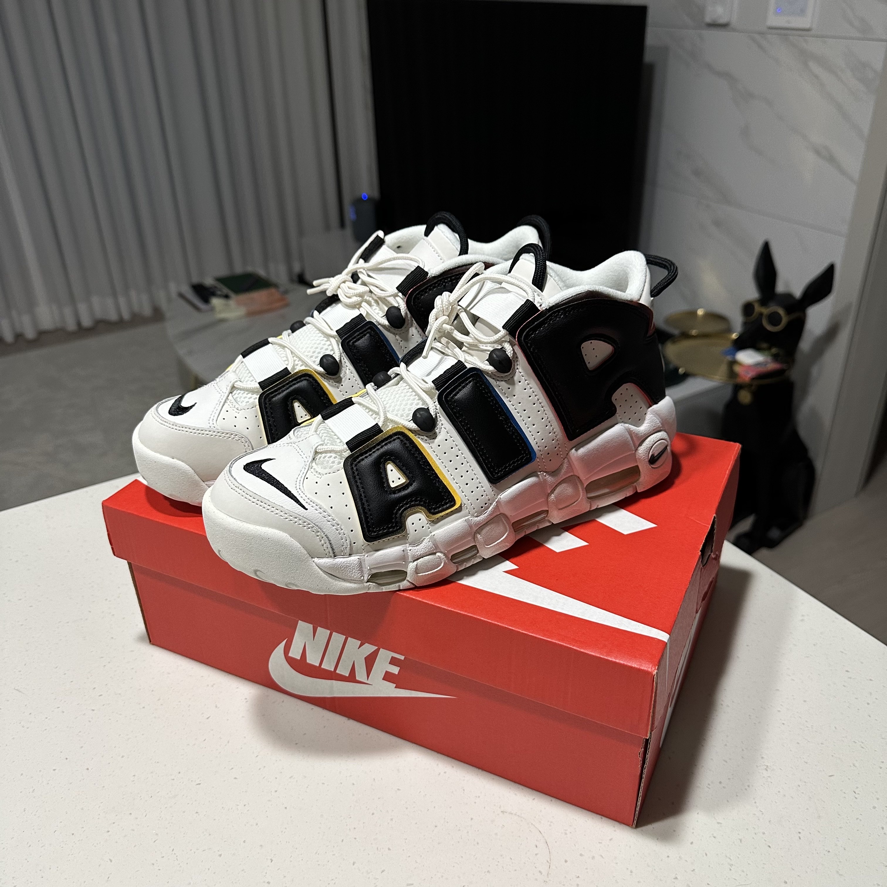 Nike Air More Uptempo 96 Trading Cards 착용 스타일