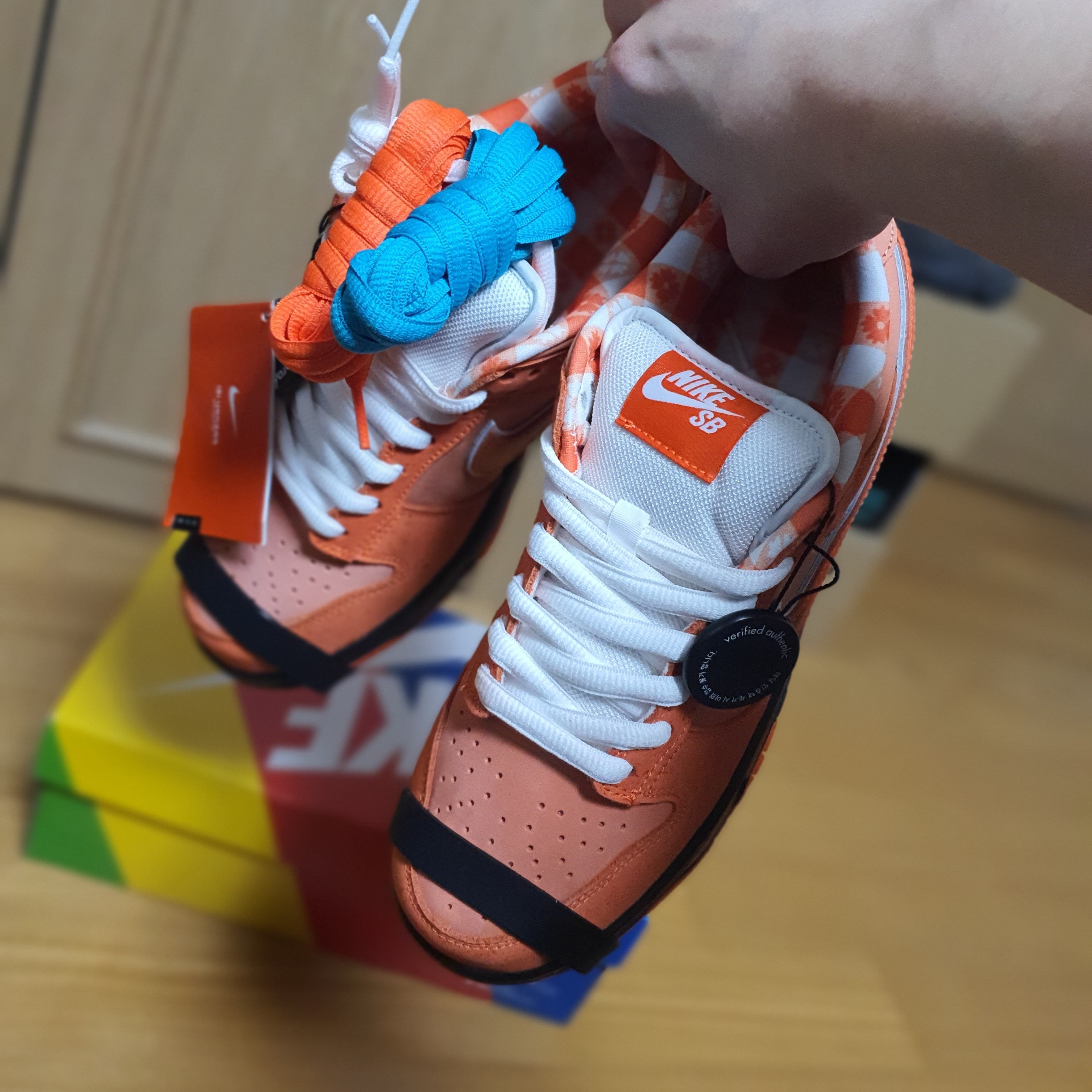 Nike x Concepts SB Dunk Low Orange Lobster (Regular Box) 착용 스타일 - 2