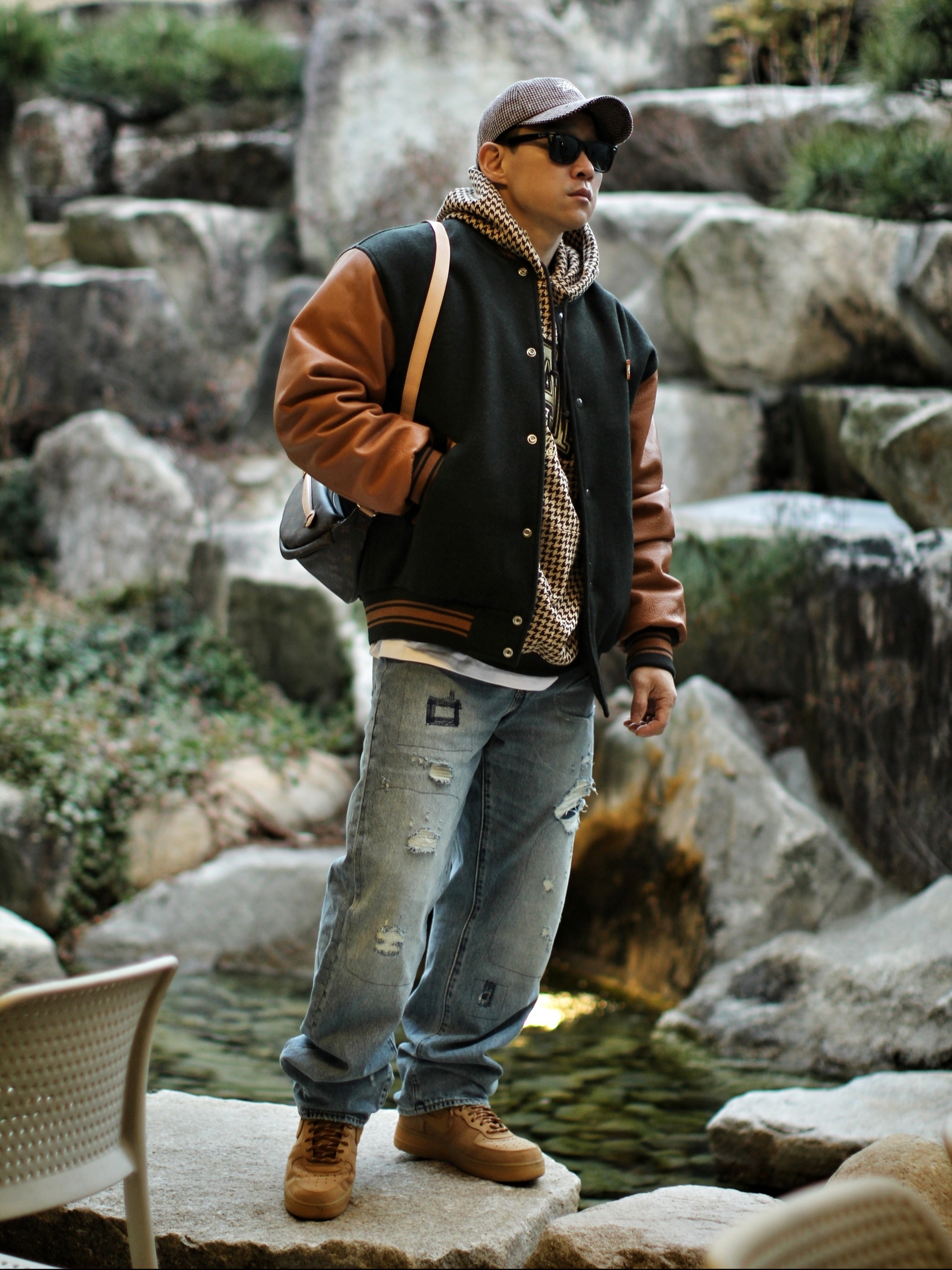 Nike Air Force 1 High '07 LV8 WB Flax, Stussy Thinsulate Canvas Bell Hat Brown 착용 스타일 - 3