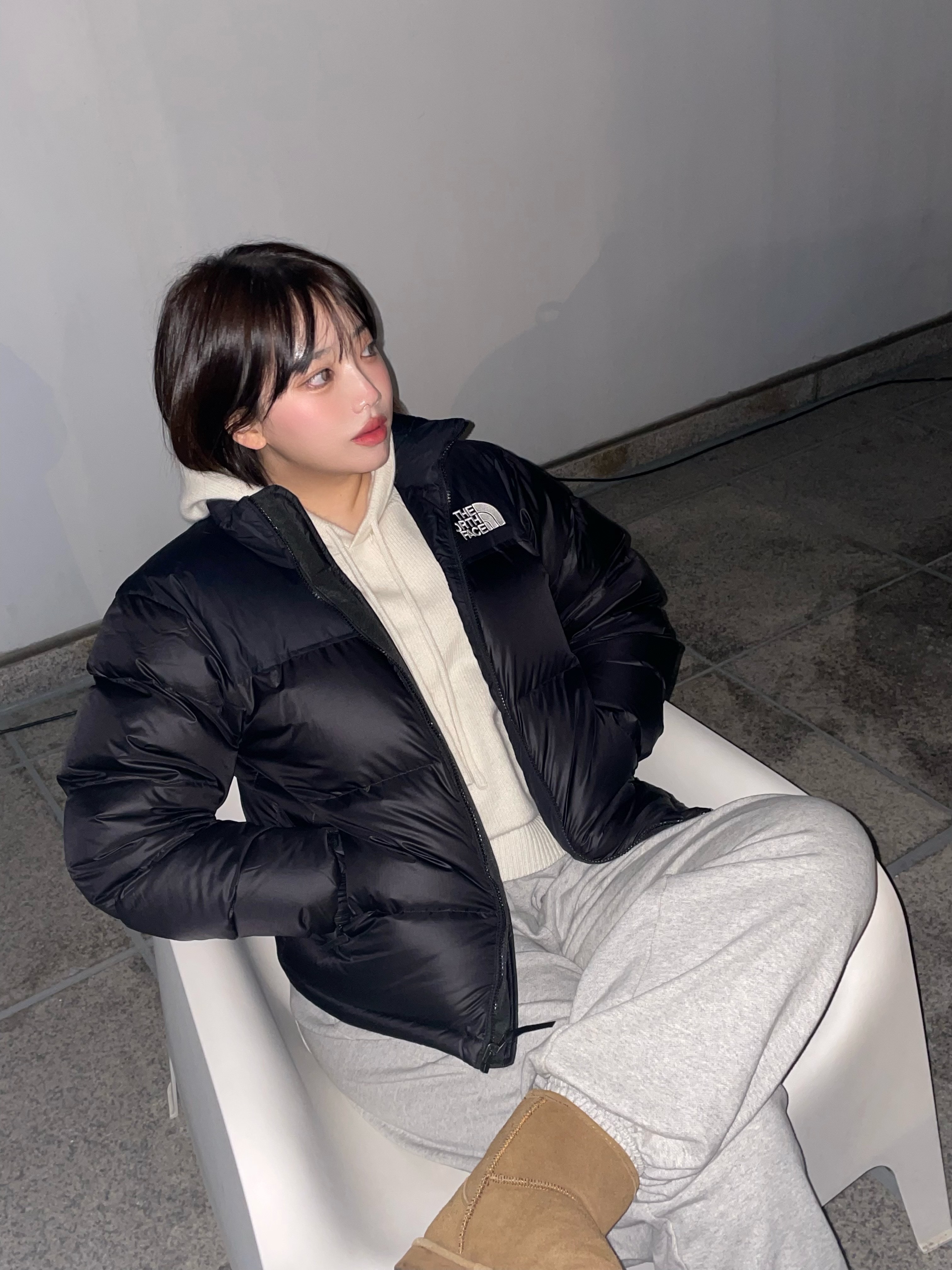 The North Face 1996 Eco Nuptse Jacket Black 착용 스타일 - 1