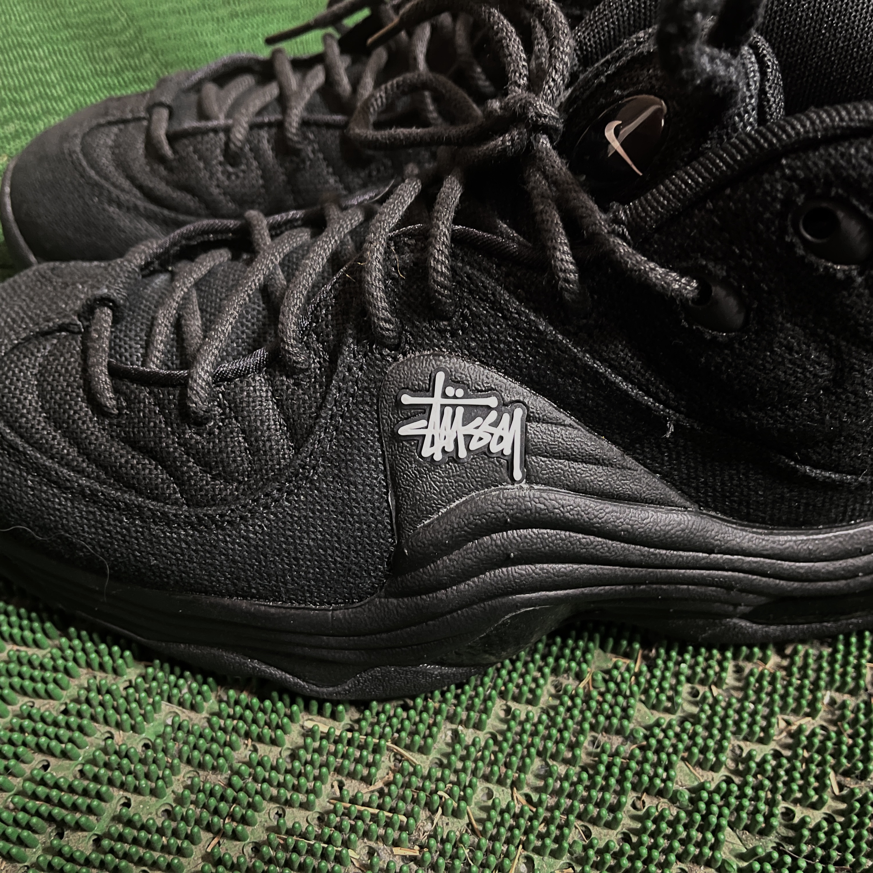 Nike x Stussy Air Penny II Black 착용 스타일 - 2