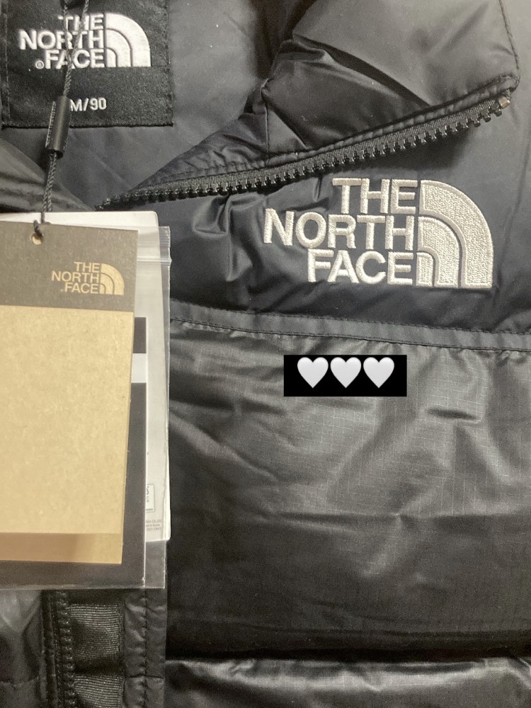 (W) The North Face 1996 Eco Nuptse Jacket Black 착용 스타일