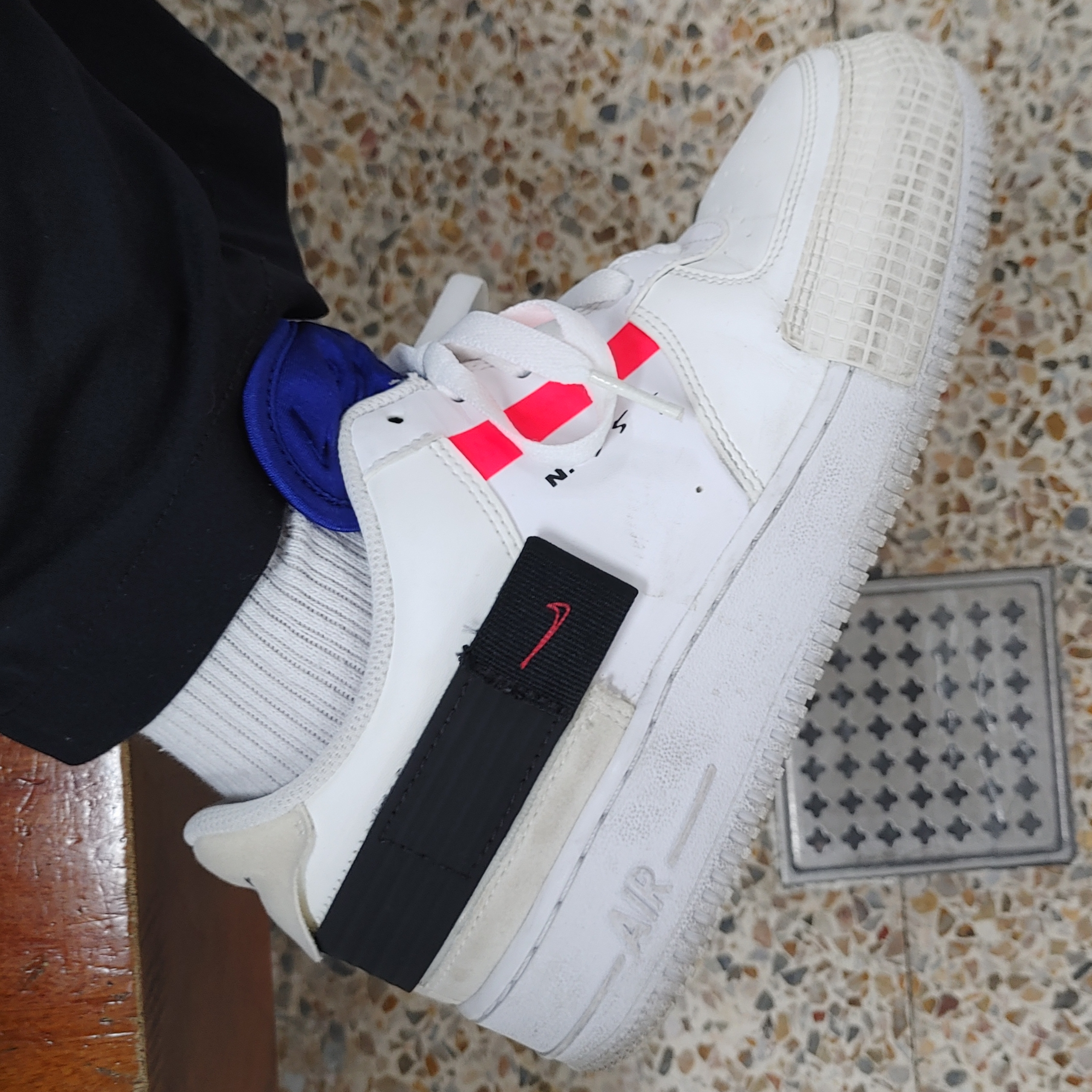 Nike Air Force 1 Type 착용 스타일 - 2