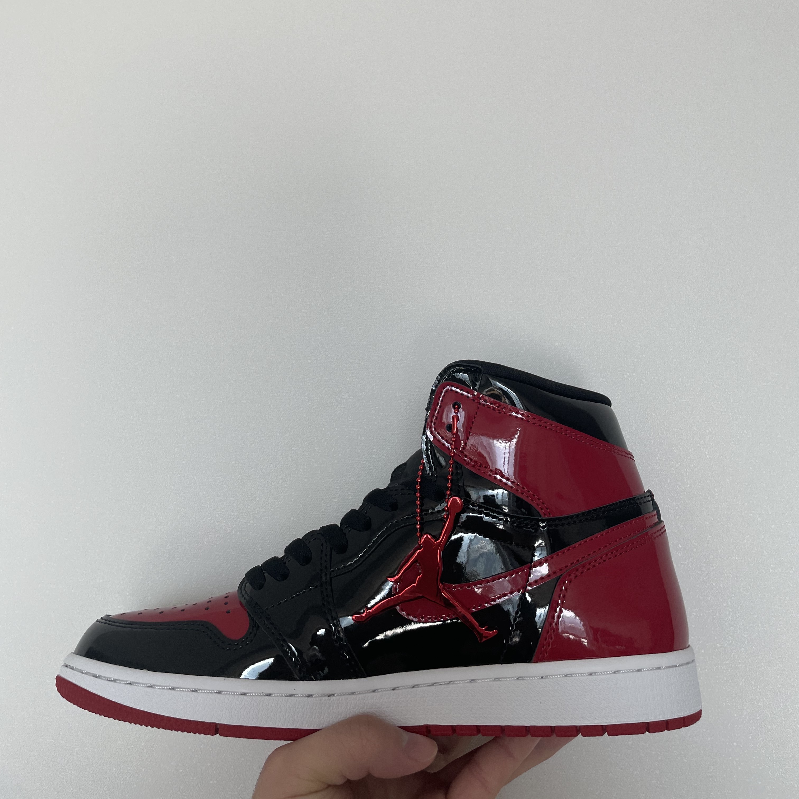 Jordan 1 Retro High OG Patent Bred 착용 스타일