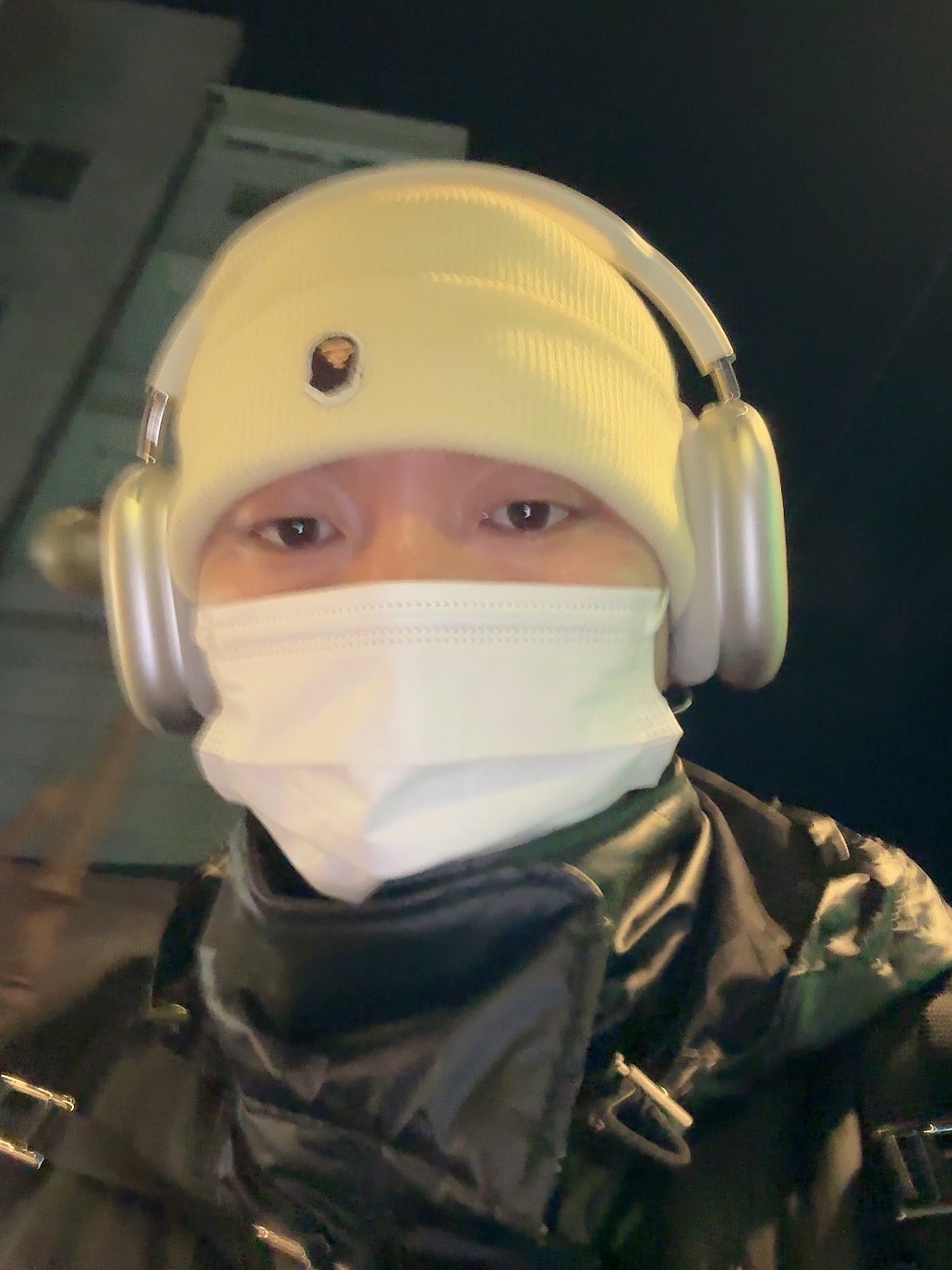 BAPE Ape Head One Point Knit Cap Black, Nike x Comme des Garcons Homme Plus Air Foamposite One Black 착용 스타일 - 4
