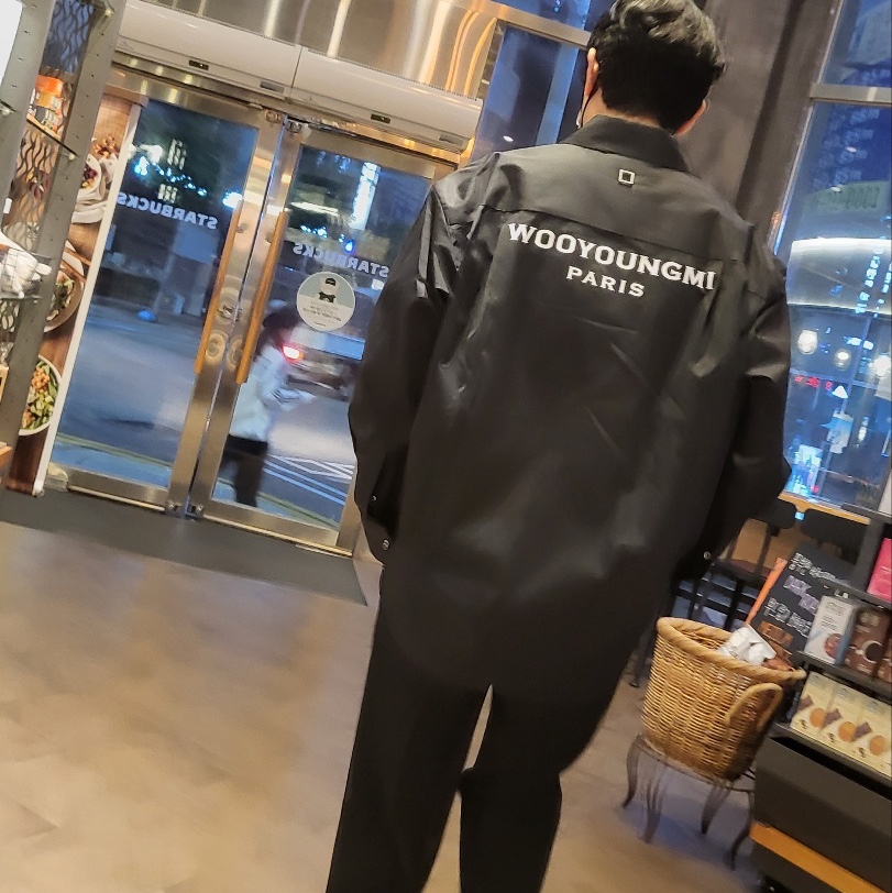 Wooyoungmi Cotton Back Logo Shirt Black - 22FW 착용 스타일