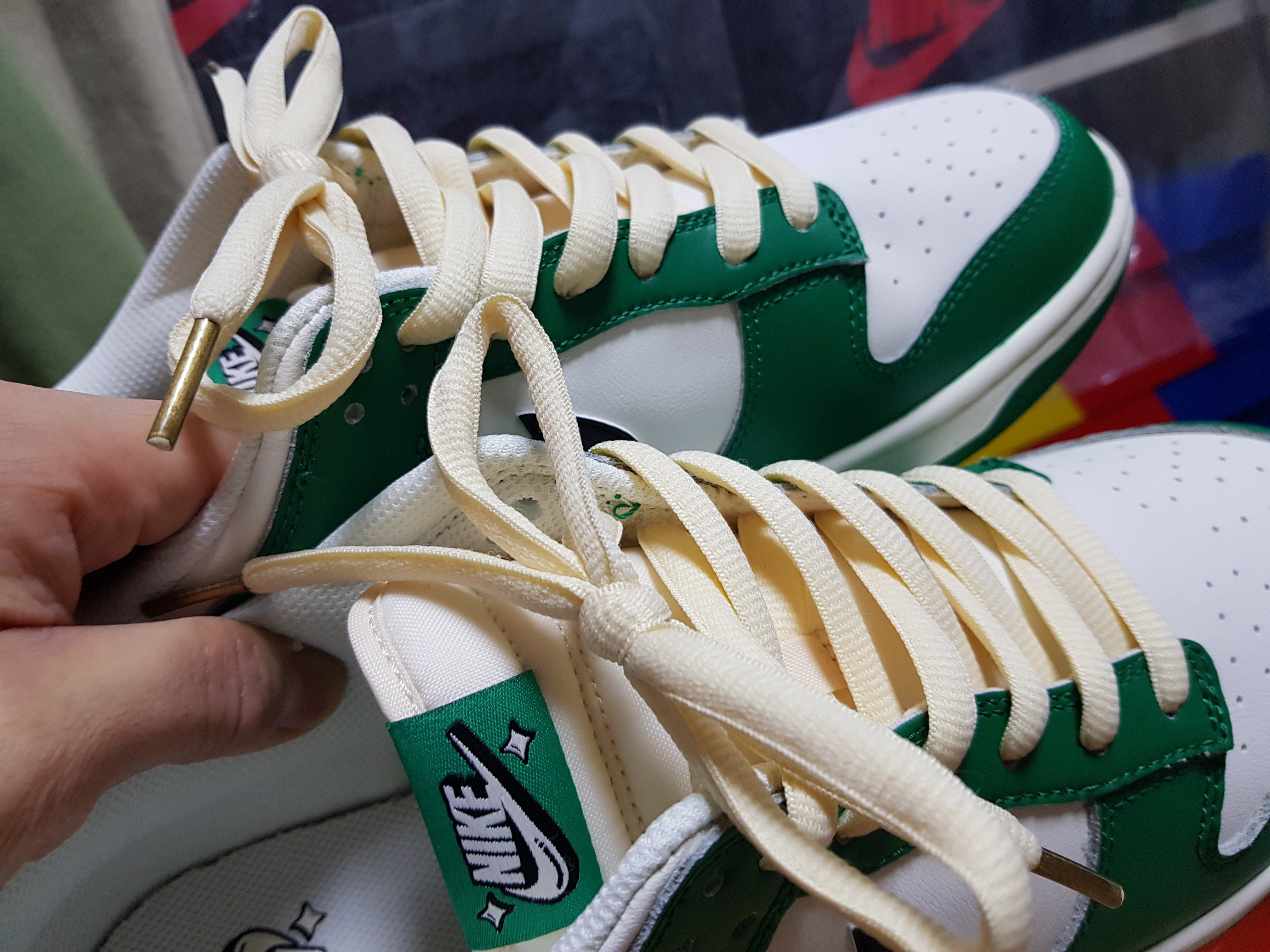 Nike Dunk Low Retro SE Jackpot Malachite 착용 스타일 - 2