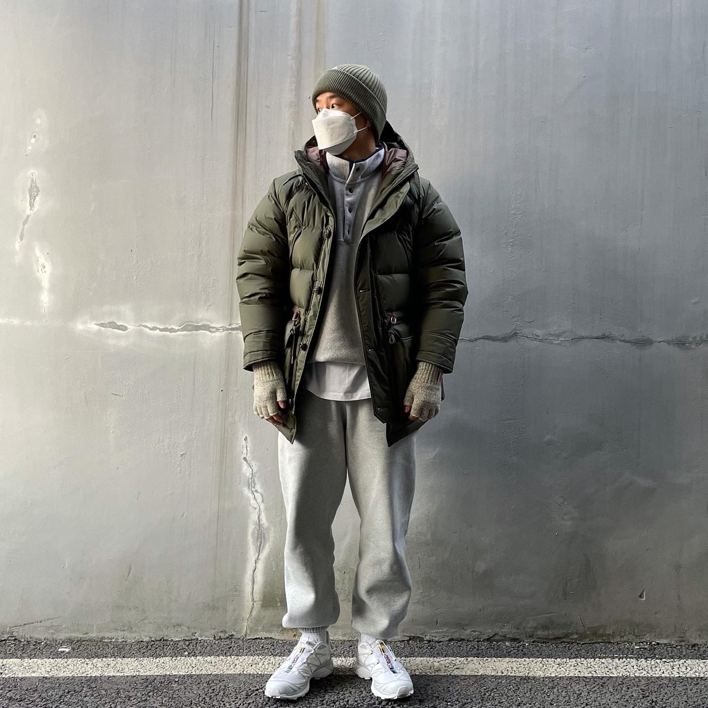 Nike NRG ACG Cuffed Beanie Medium Olive, Patagonia Synchilla Snap-T Fleece Pullover Oatmeal Heather 착용 스타일