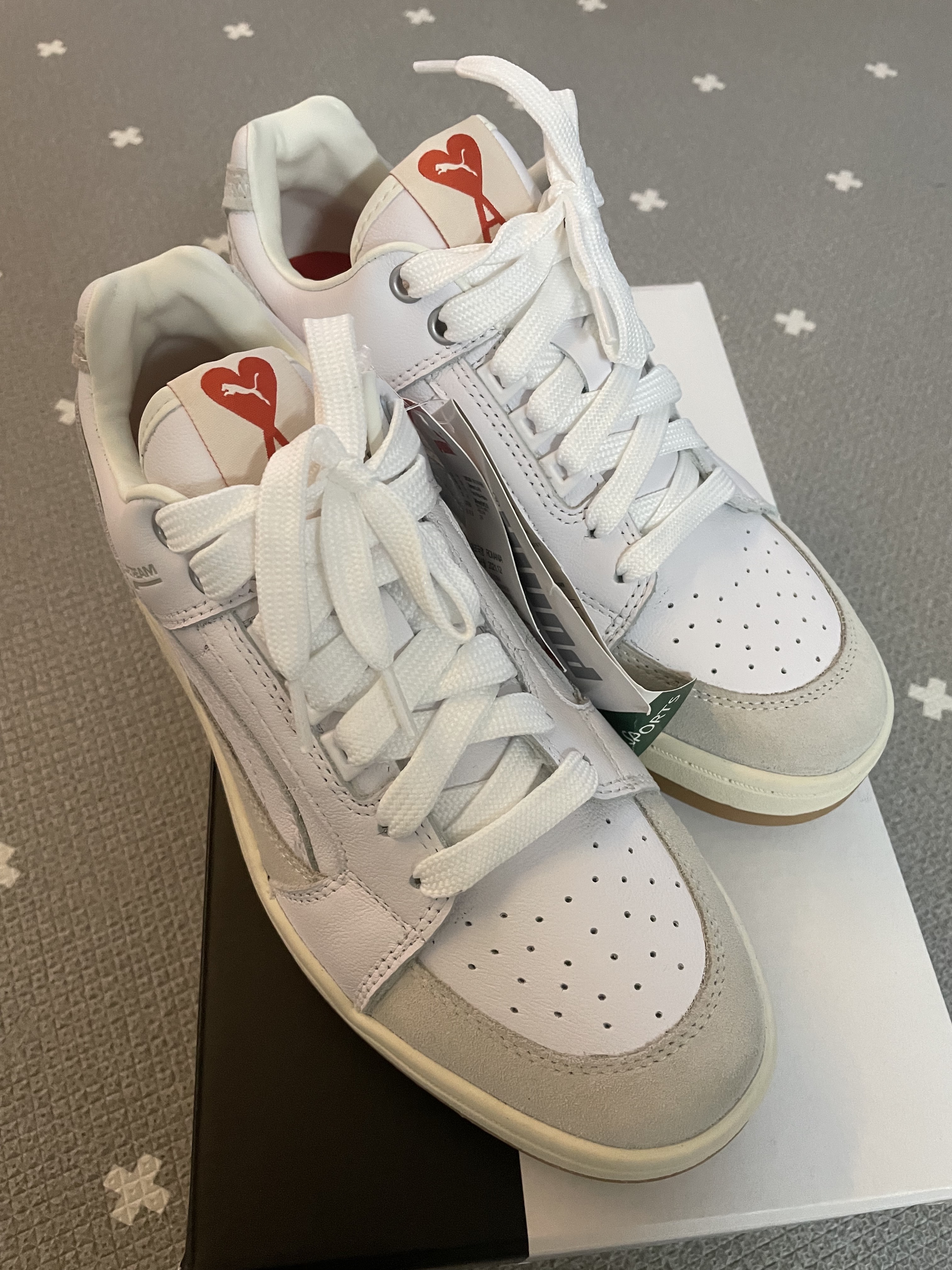Puma x AMI Slipstream Low White Pristine 착용 스타일 - 1