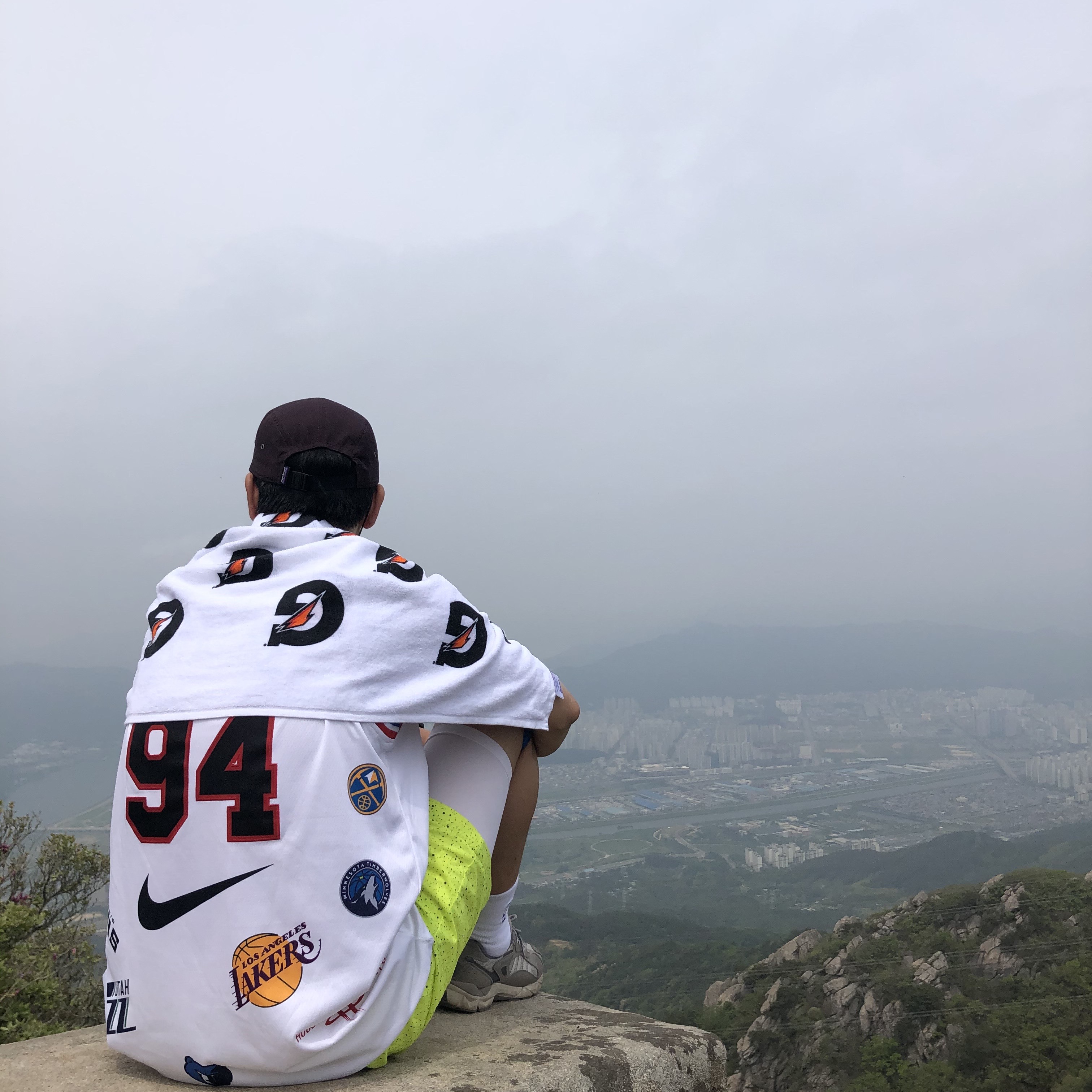 Supreme x Nike NBA Teams Authentic Jersey White - 18SS 착용 스타일