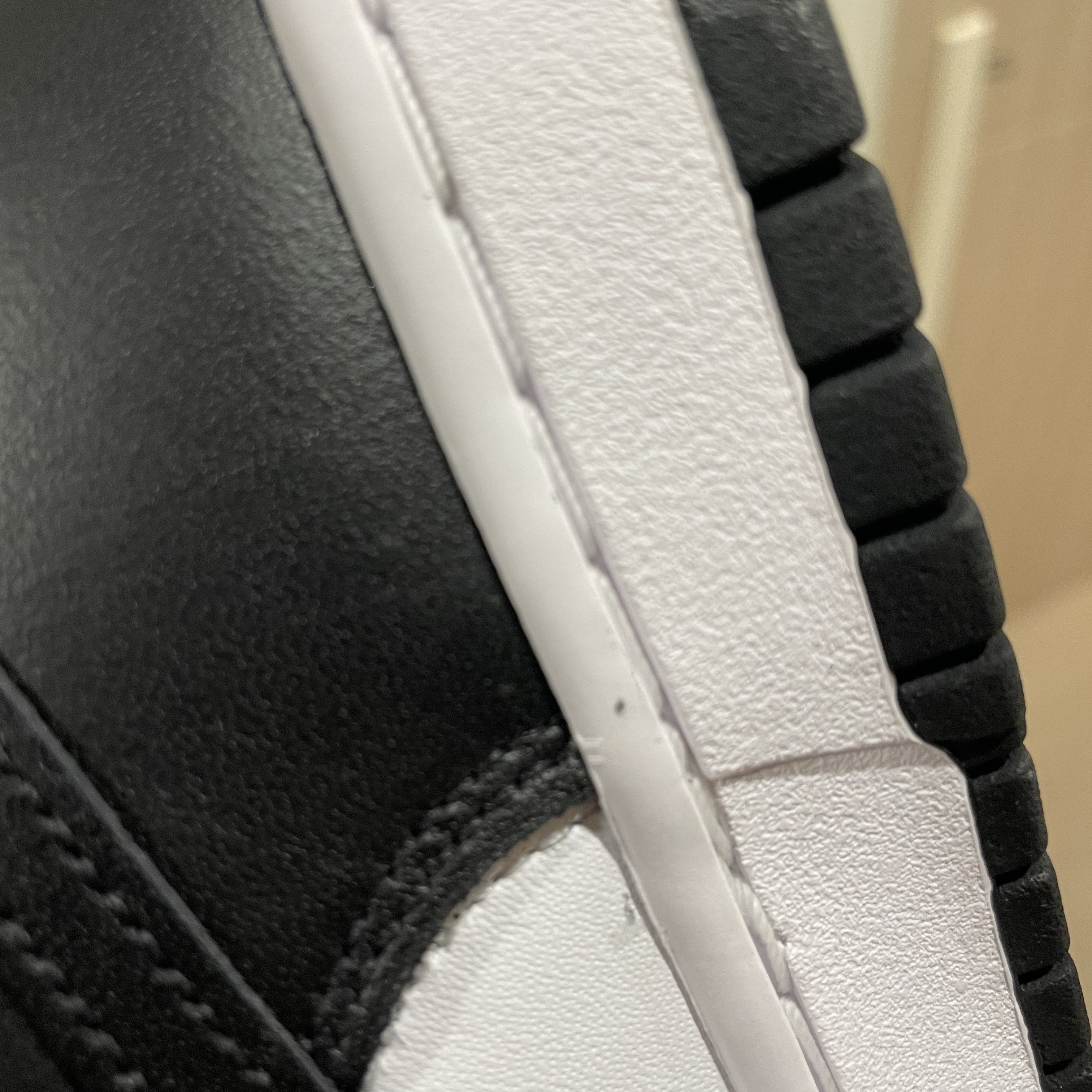 Nike Dunk Low Retro Black 착용 스타일 - 3