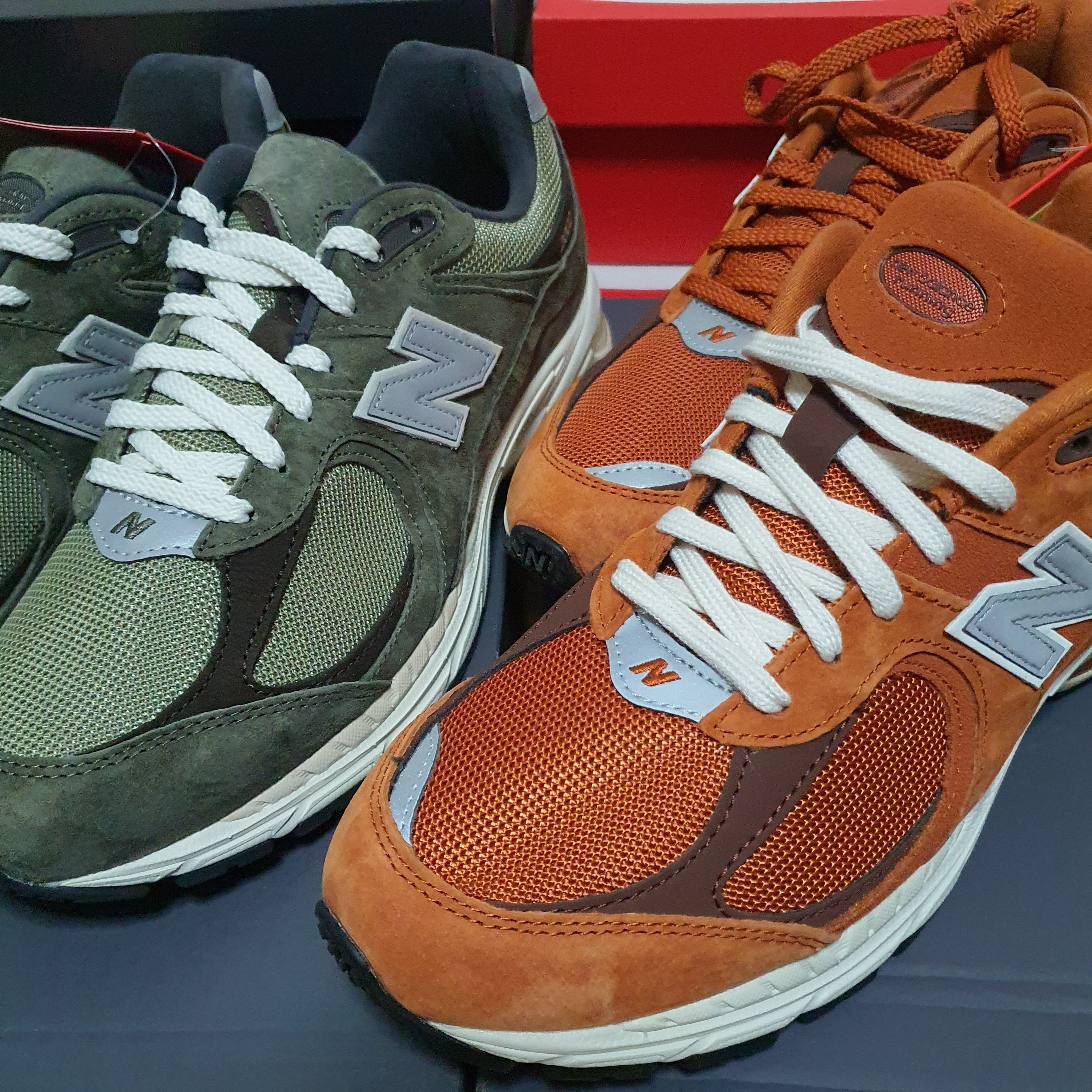 New Balance 2002R Rust Oxide, New Balance 2002R Special Vintage Khaki 착용 스타일