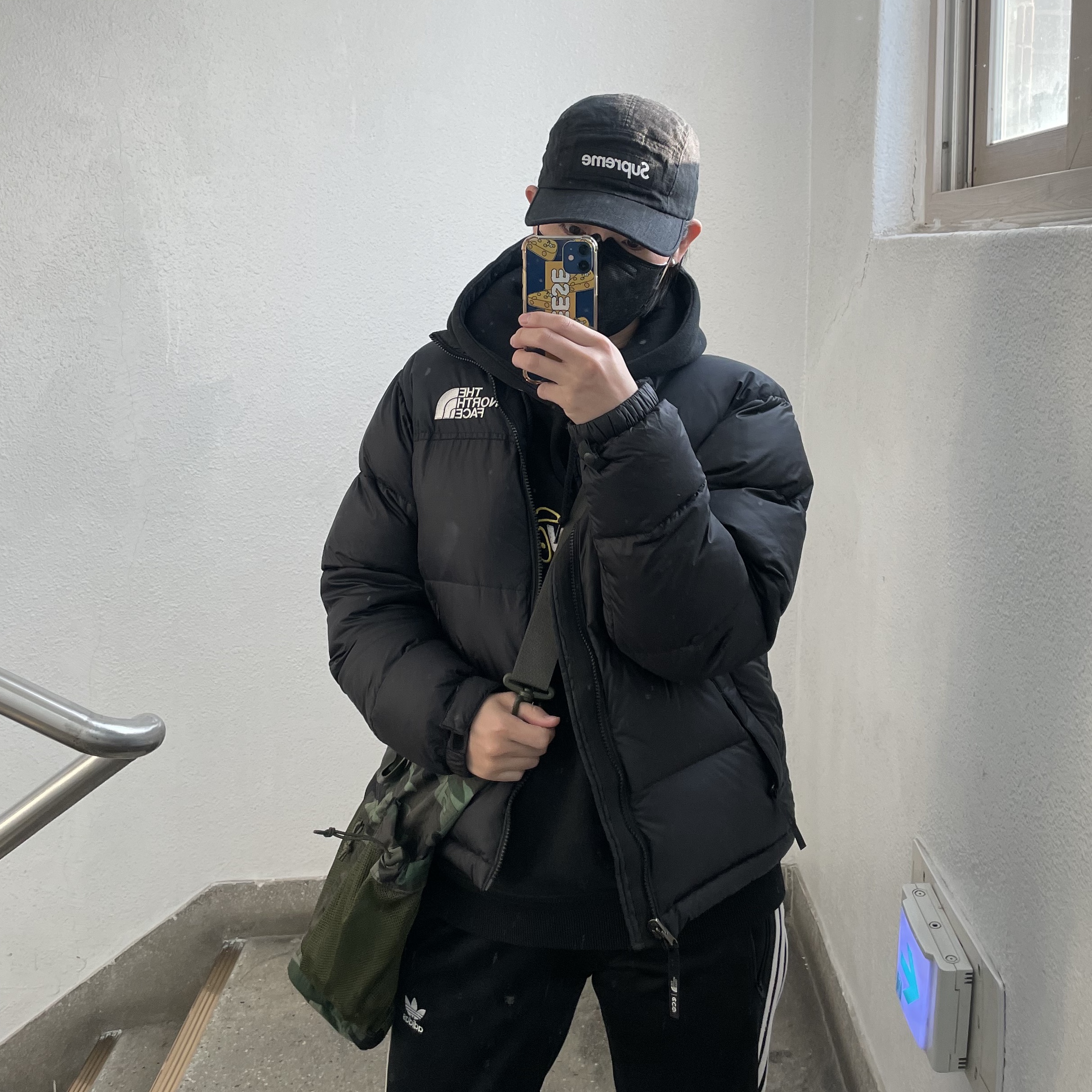 Supreme Linen Fitted Camp Cap Black - 22SS 착용 스타일