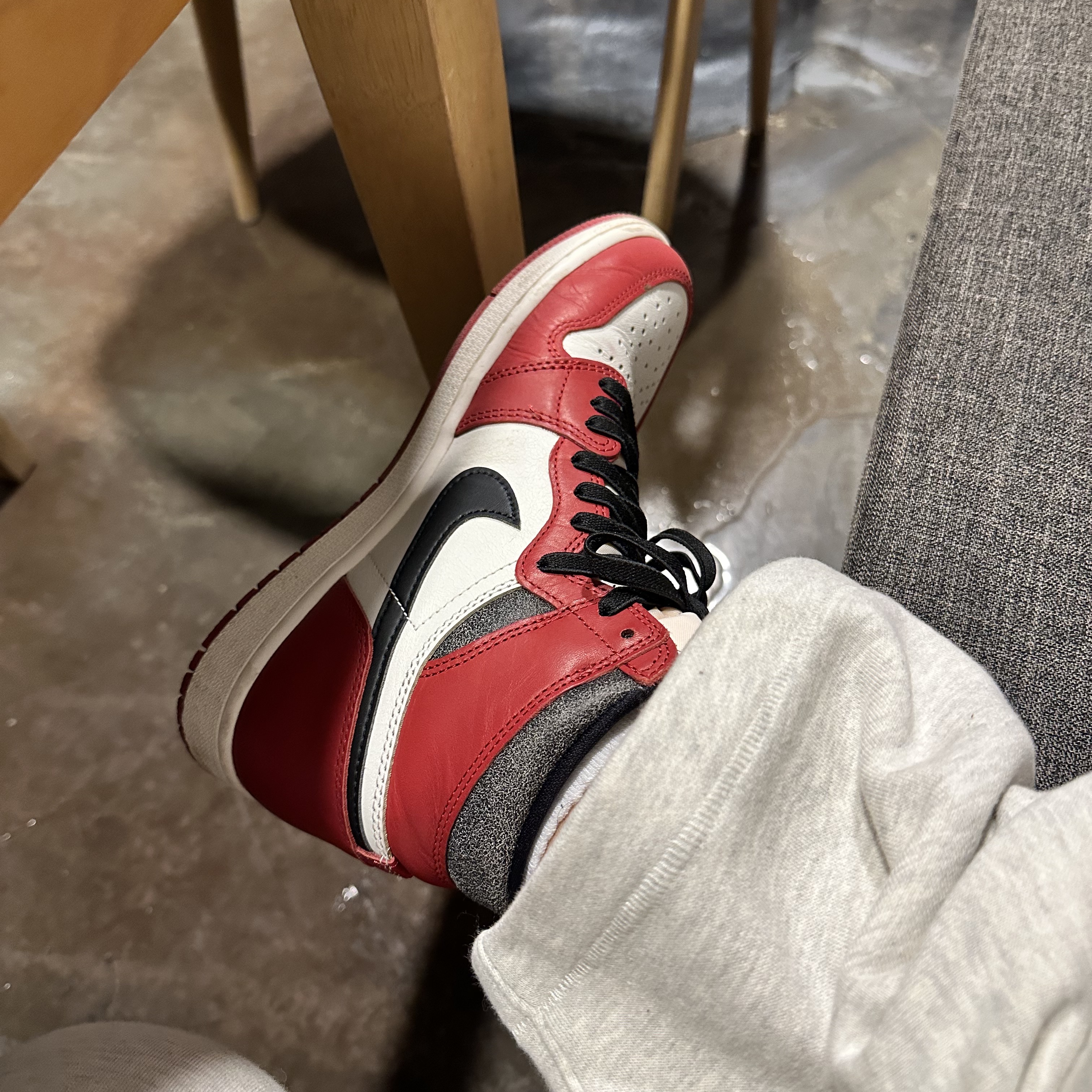 Jordan 1 Retro High OG Chicago 2022 착용 스타일 - 2