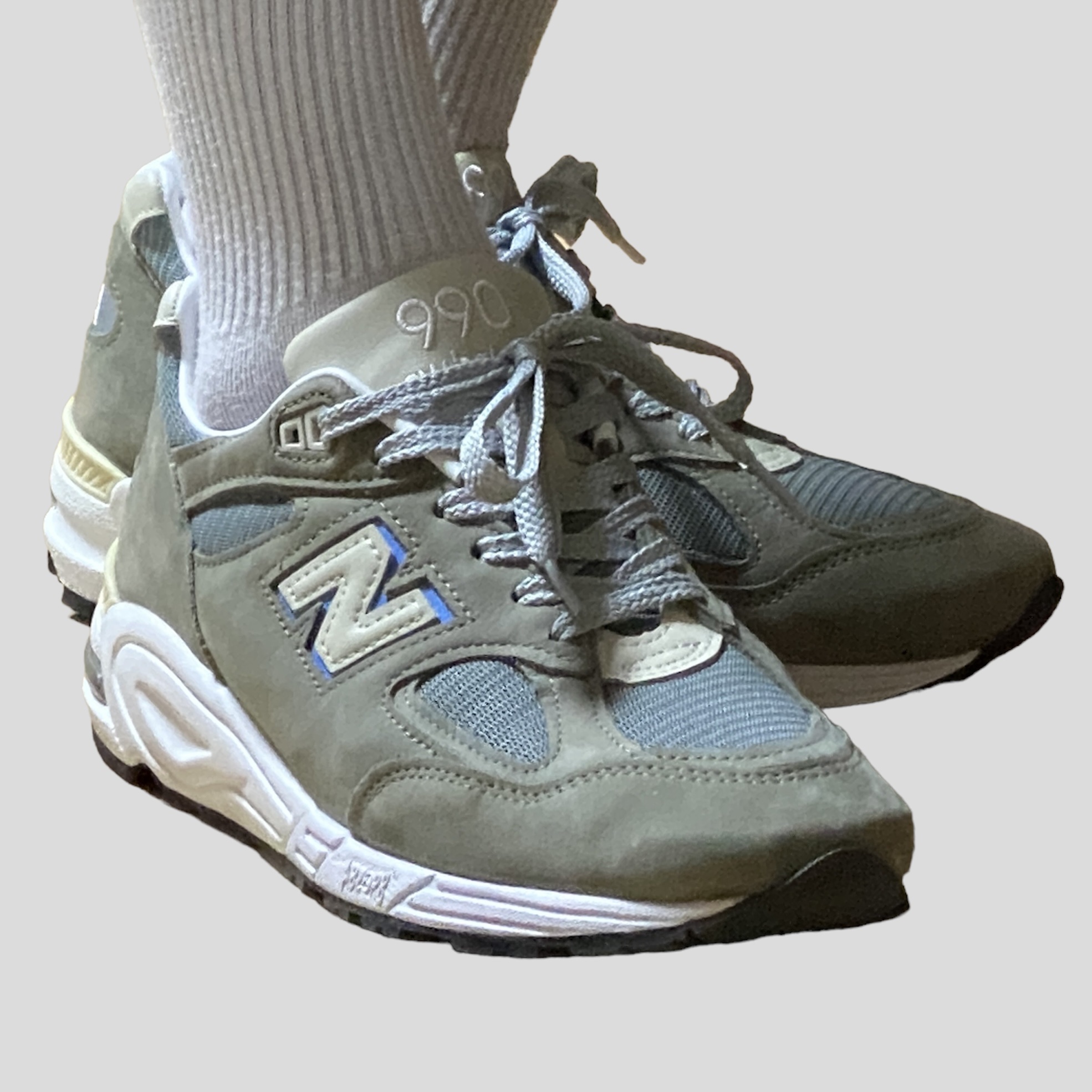 New Balance 990vs2 Made in USA Grey, New Balance 990v2 Made in USA Navy 착용 스타일 - 4
