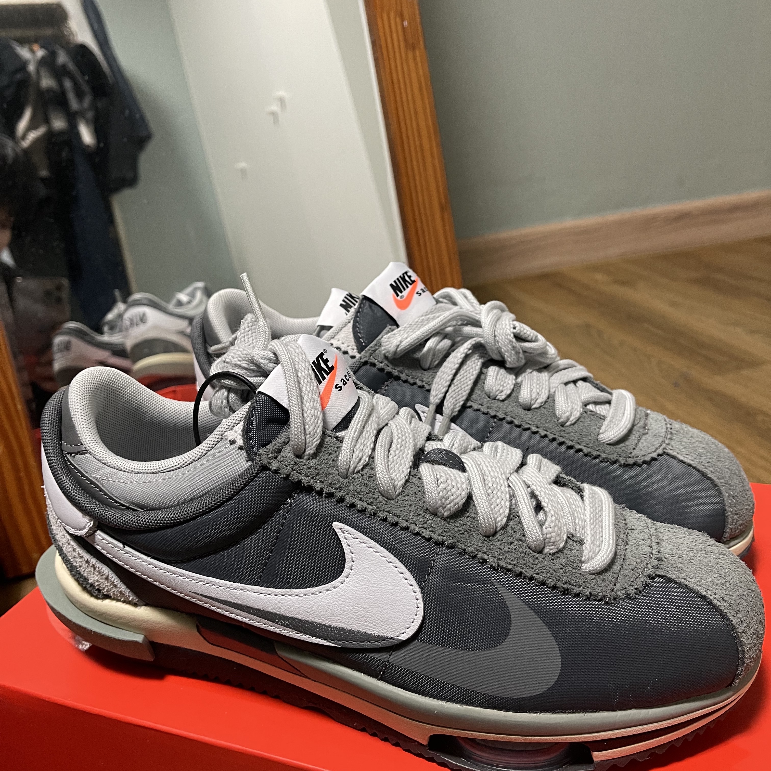 Nike x Sacai Zoom Cortez SP Iron Grey 착용 스타일