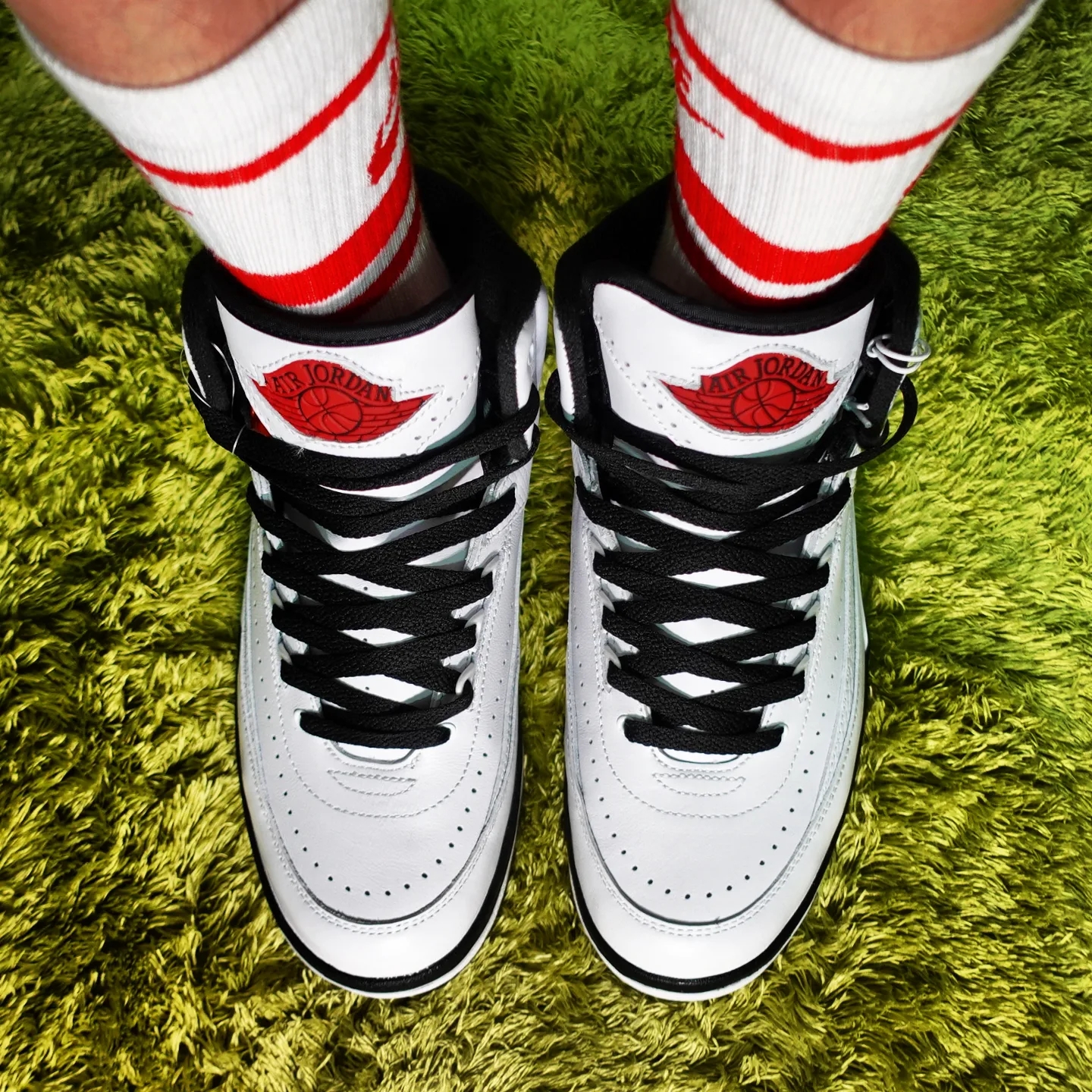 Jordan 2 Retro OG Chicago 착용 스타일 - 3