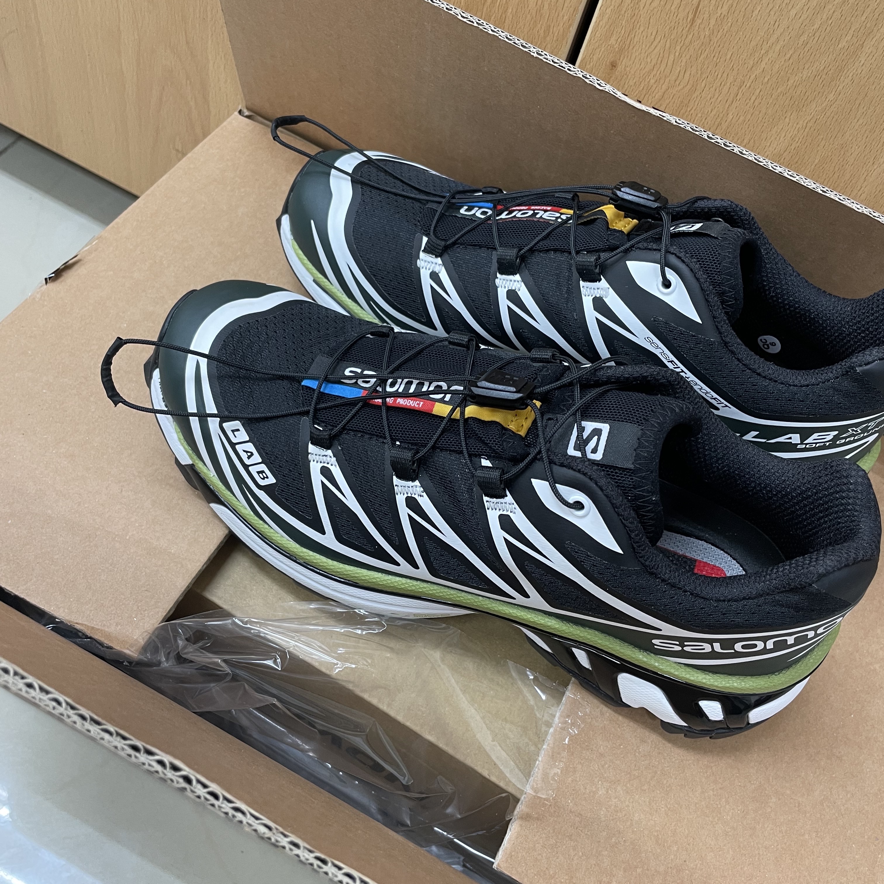 Salomon XT-6 Scarab Black 착용 스타일