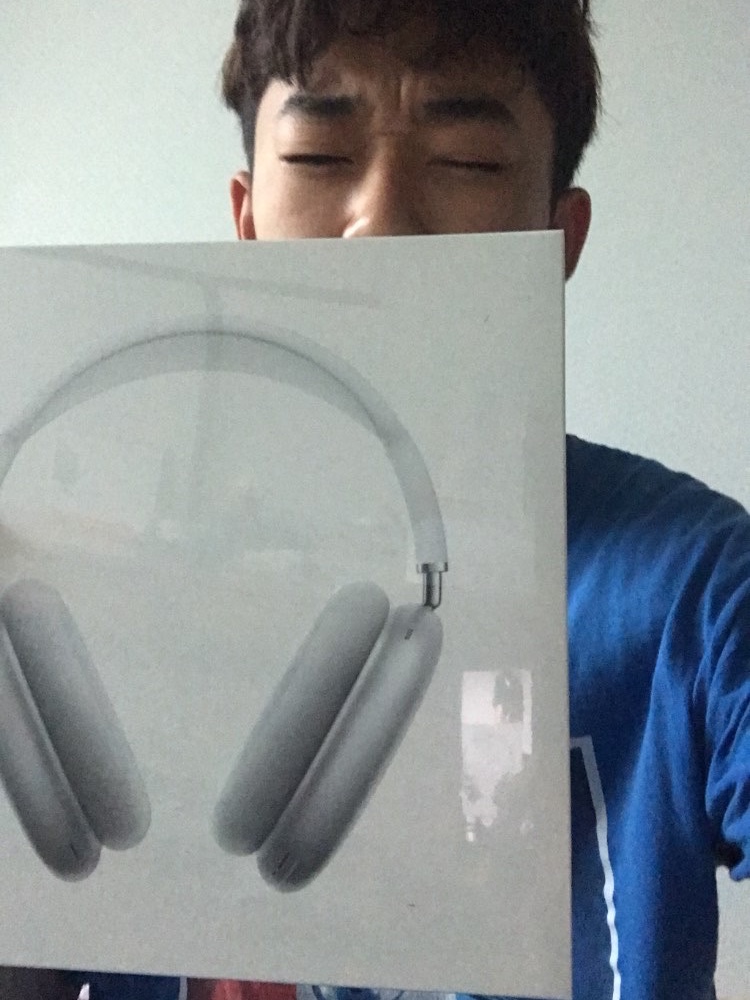 Apple AirPods Max Lightning Silver (Korean Ver.) 착용 스타일