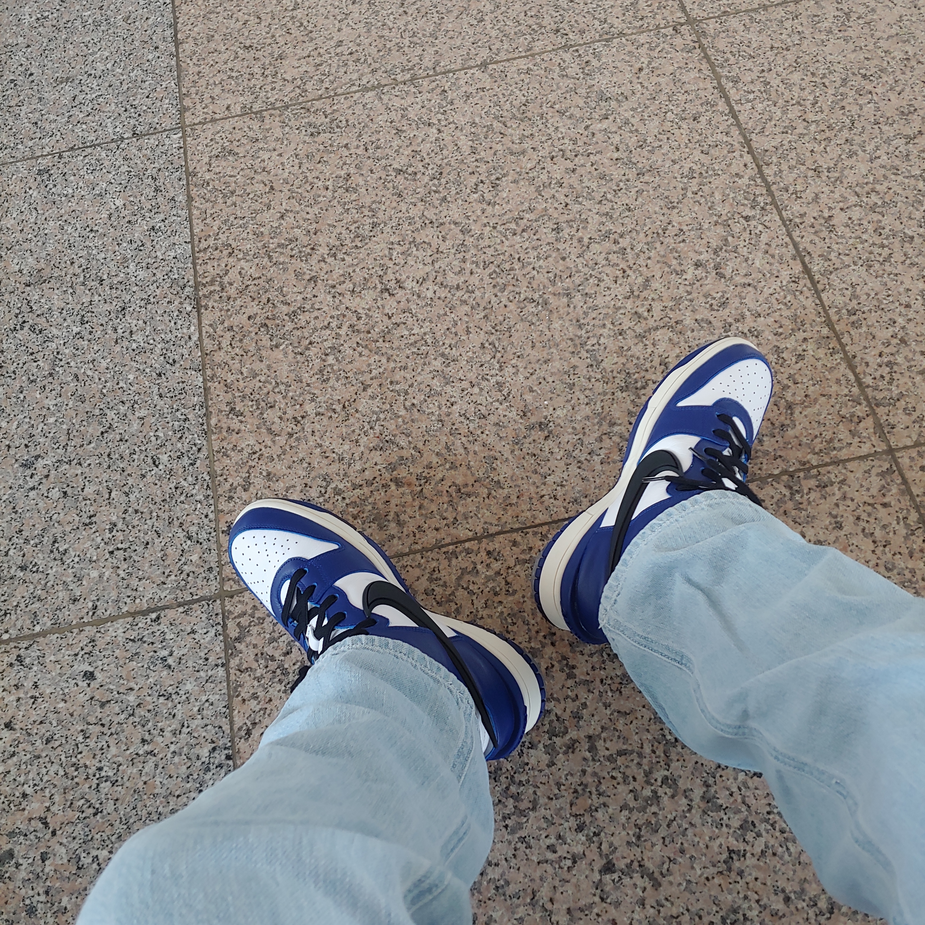 Nike x Ambush Dunk High Deep Royal Blue 착용 스타일