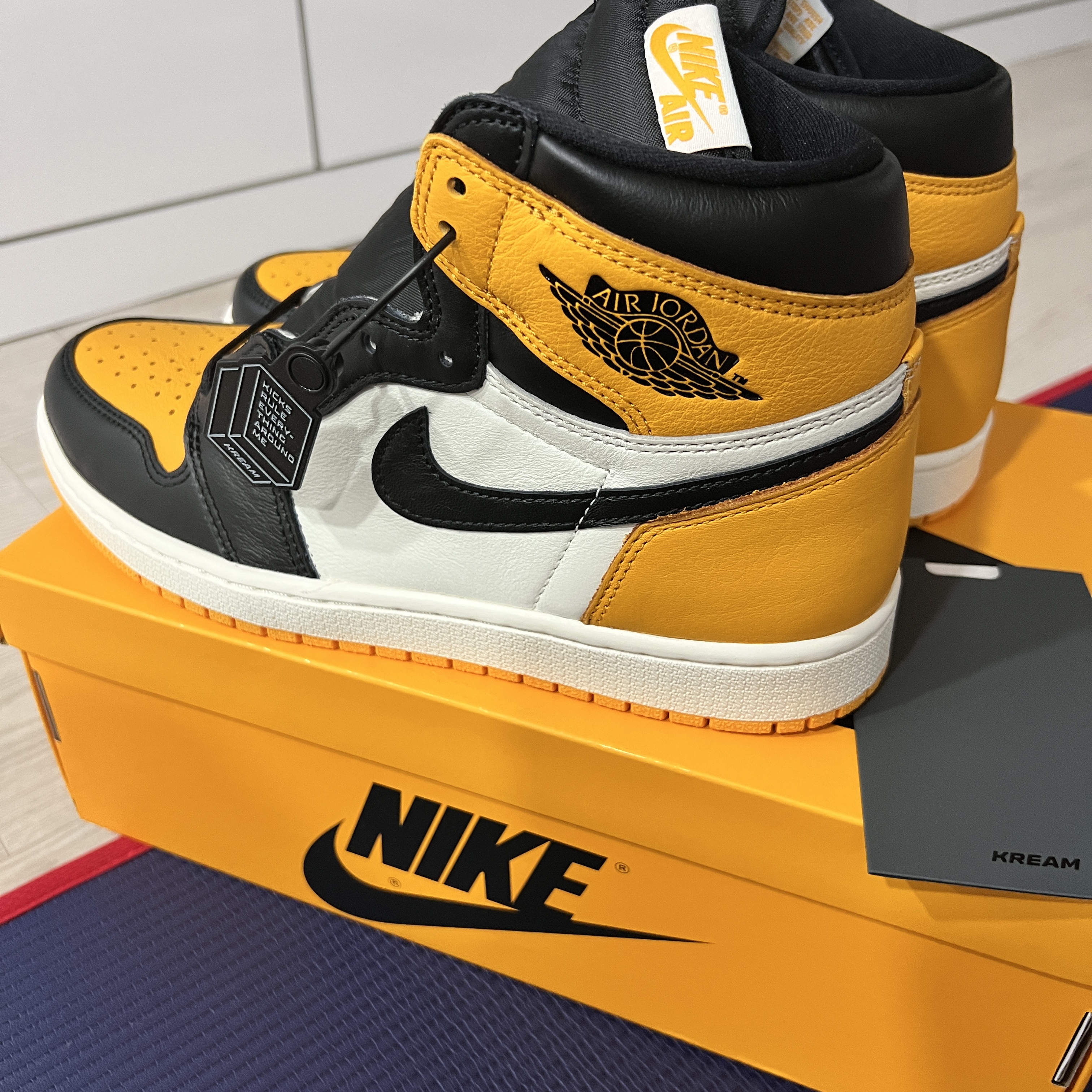 Jordan 1 Retro High OG Taxi 착용 스타일
