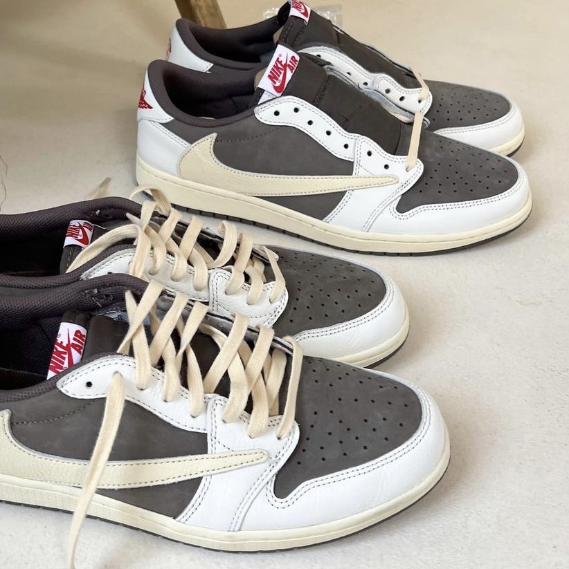 Jordan 1 x Travis Scott Retro Low OG SP Sail and Ridgerock 착용 스타일