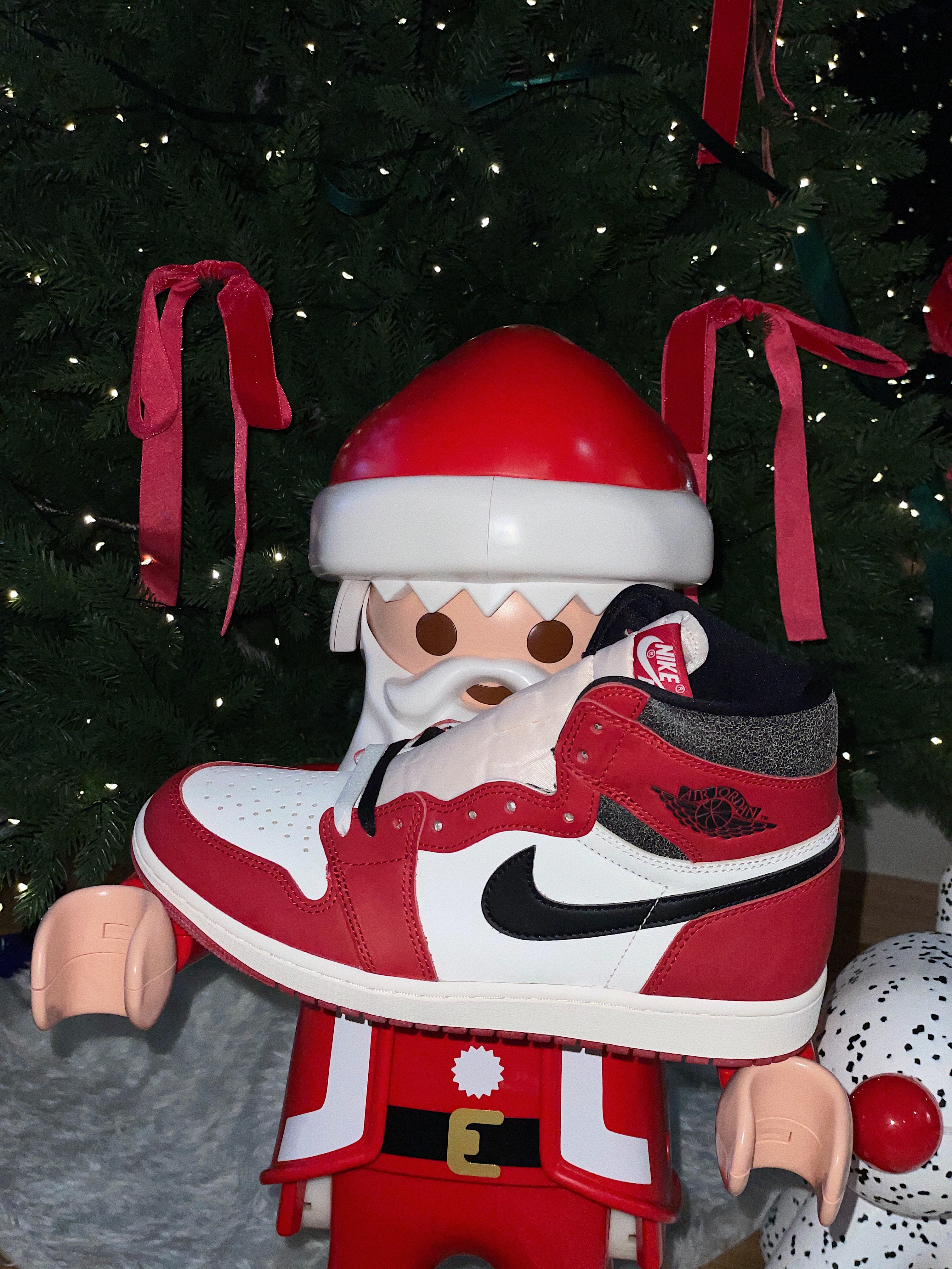 Jordan 1 Retro High OG Chicago 2022, Playmobil Santa XXL 착용 스타일 - 1