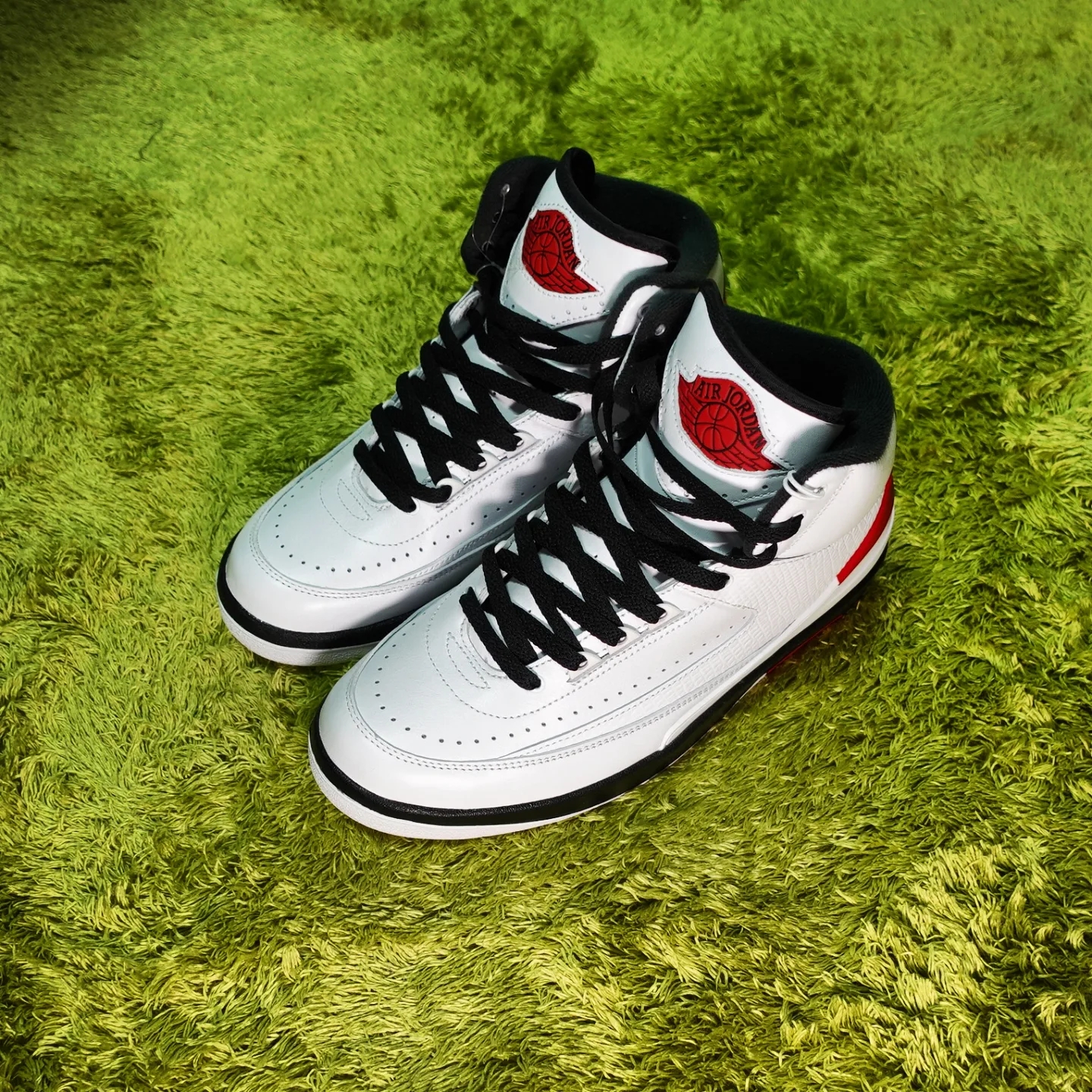 Jordan 2 Retro OG Chicago 착용 스타일 - 1