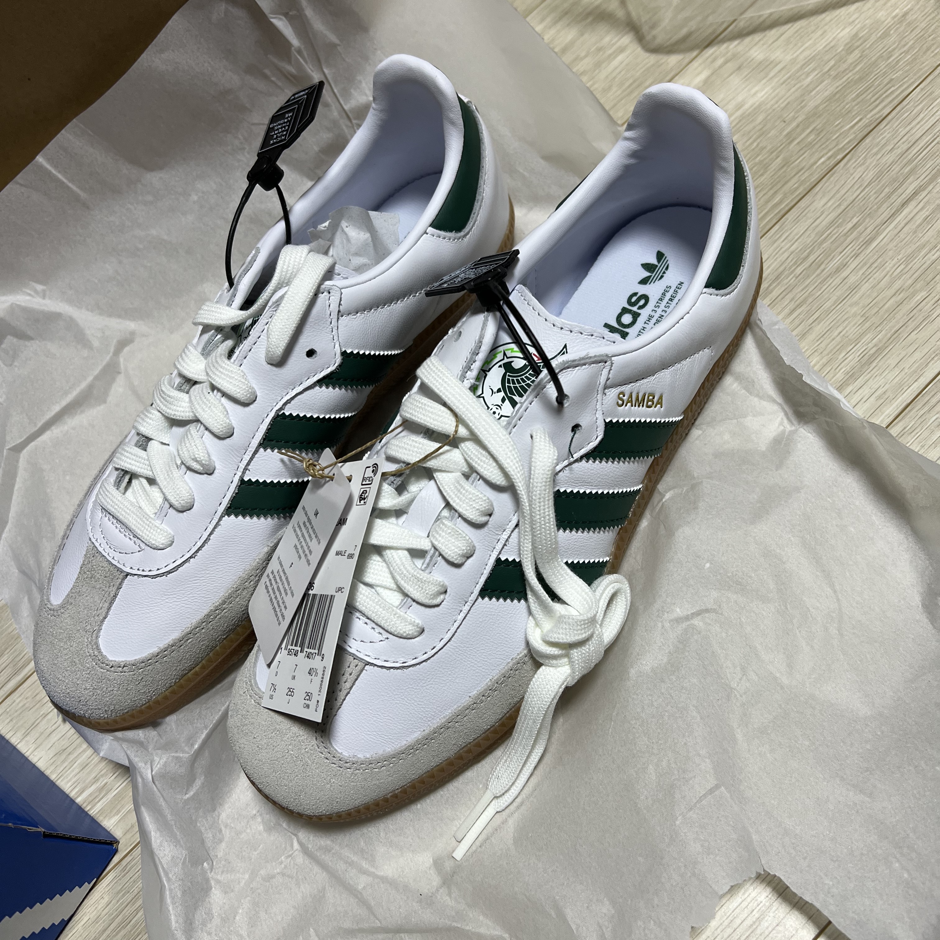 Adidas Samba Mexico 착용 스타일